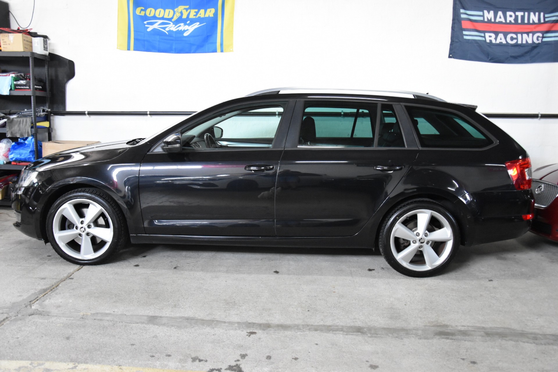 SKODA Octavia Combi 1.8 TSI Elegance-showroom-element-2