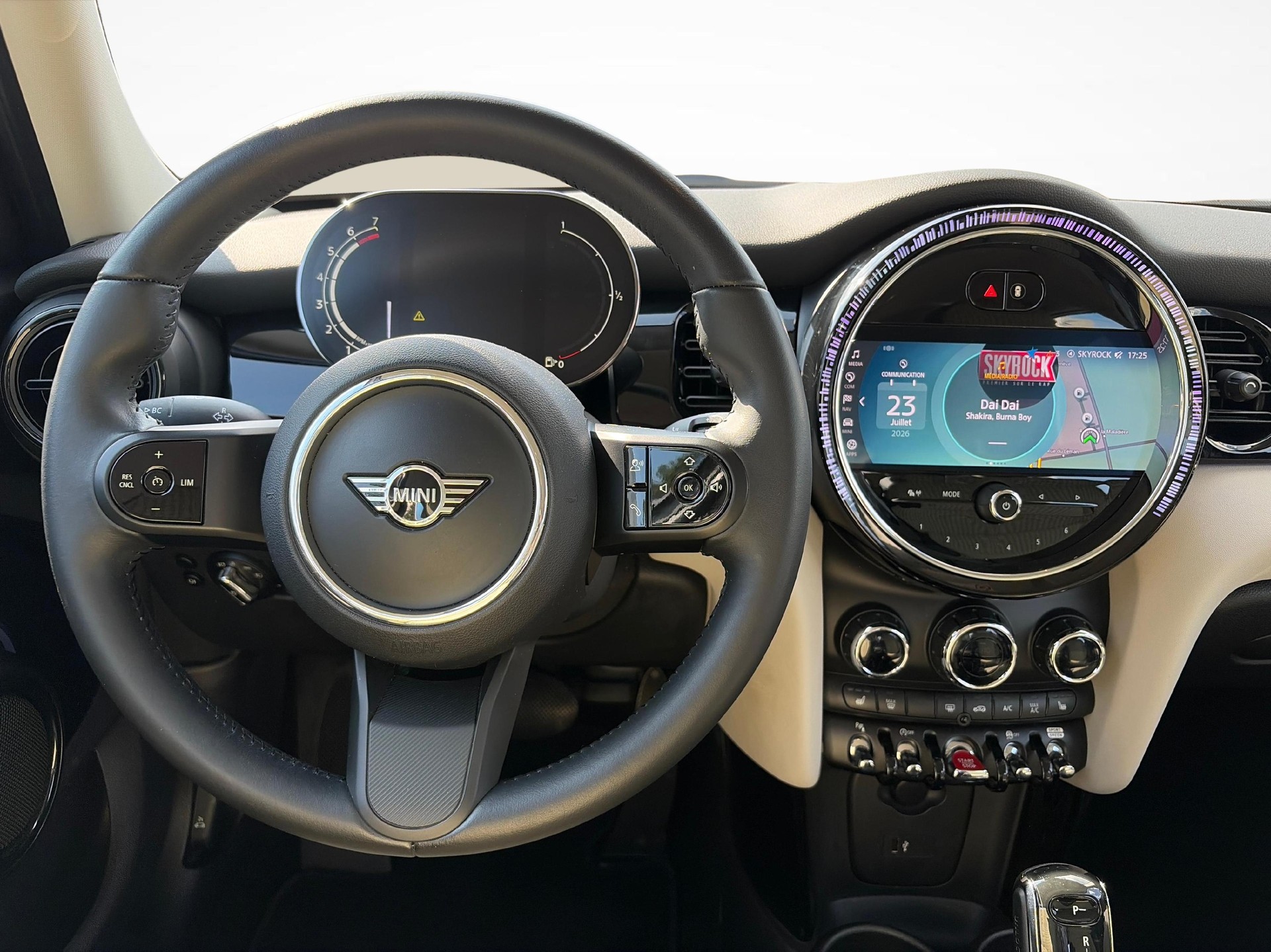 MINI F55 1.5i Cooper Classic Trim-image-14