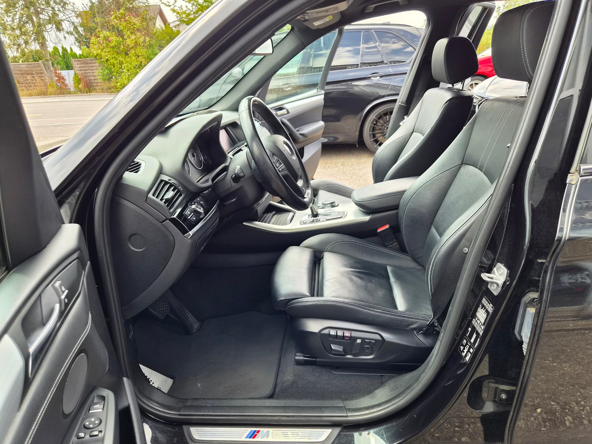 BMW X3 xDrive 20d M-Sport Steptronic-image-7
