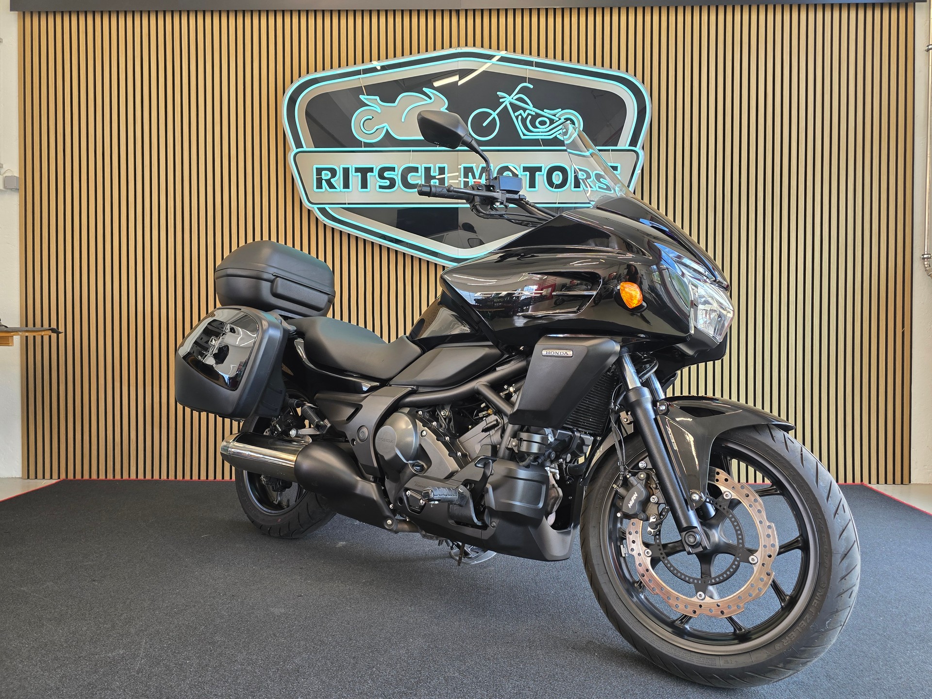 HONDA CTX 700 Cowl-image-1