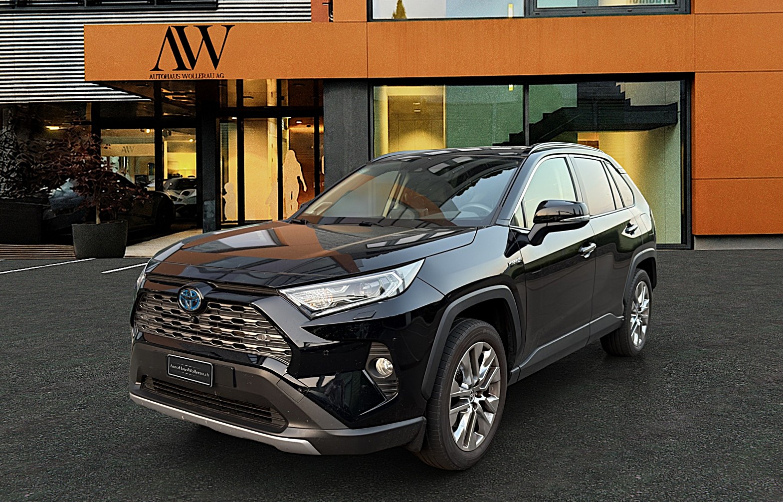 TOYOTA RAV4 2.5 HEV Premium / CH-Auslieferung-showroom-element-1