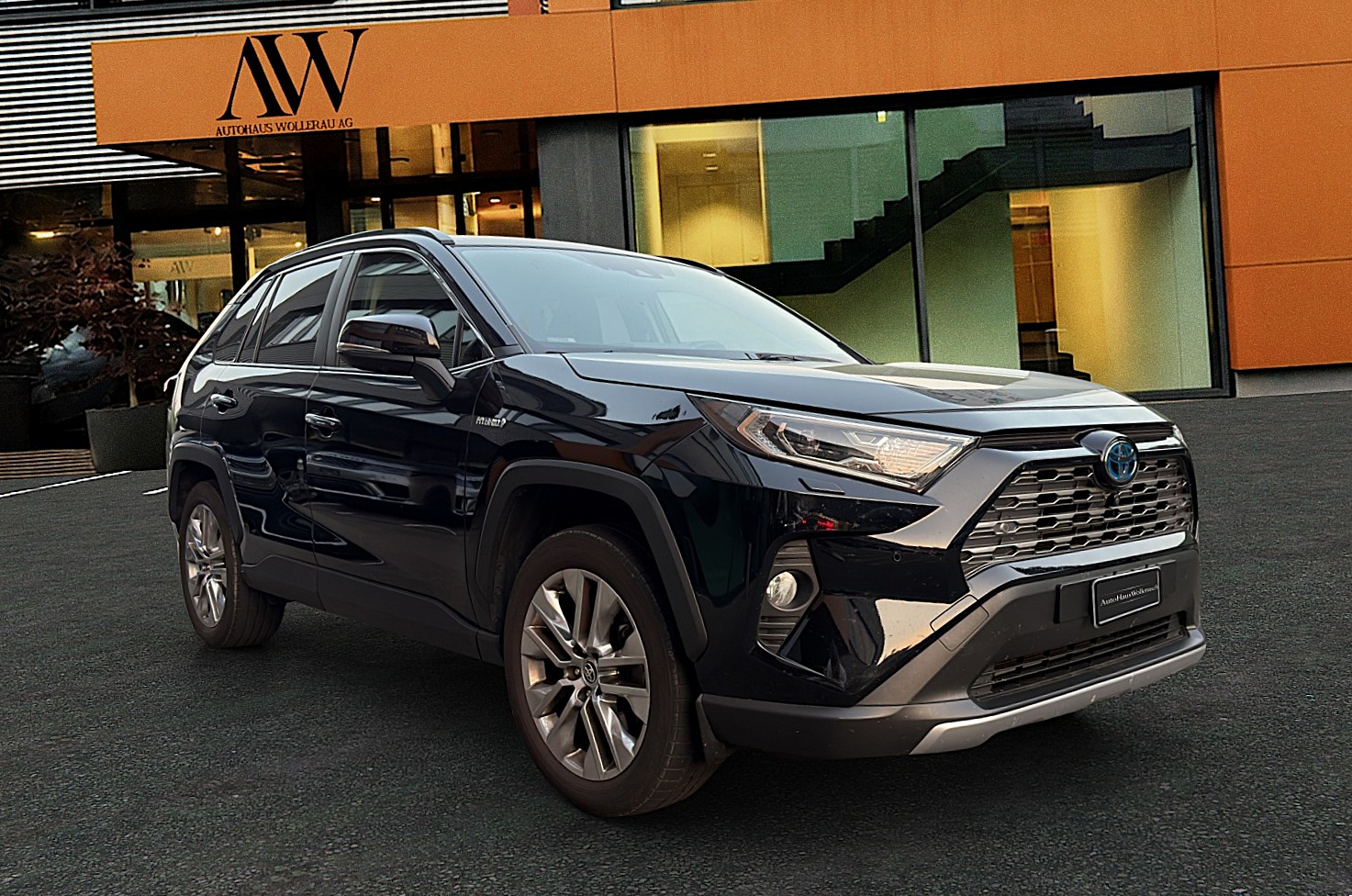 TOYOTA RAV4 2.5 HEV Premium / CH-Auslieferung-image-6