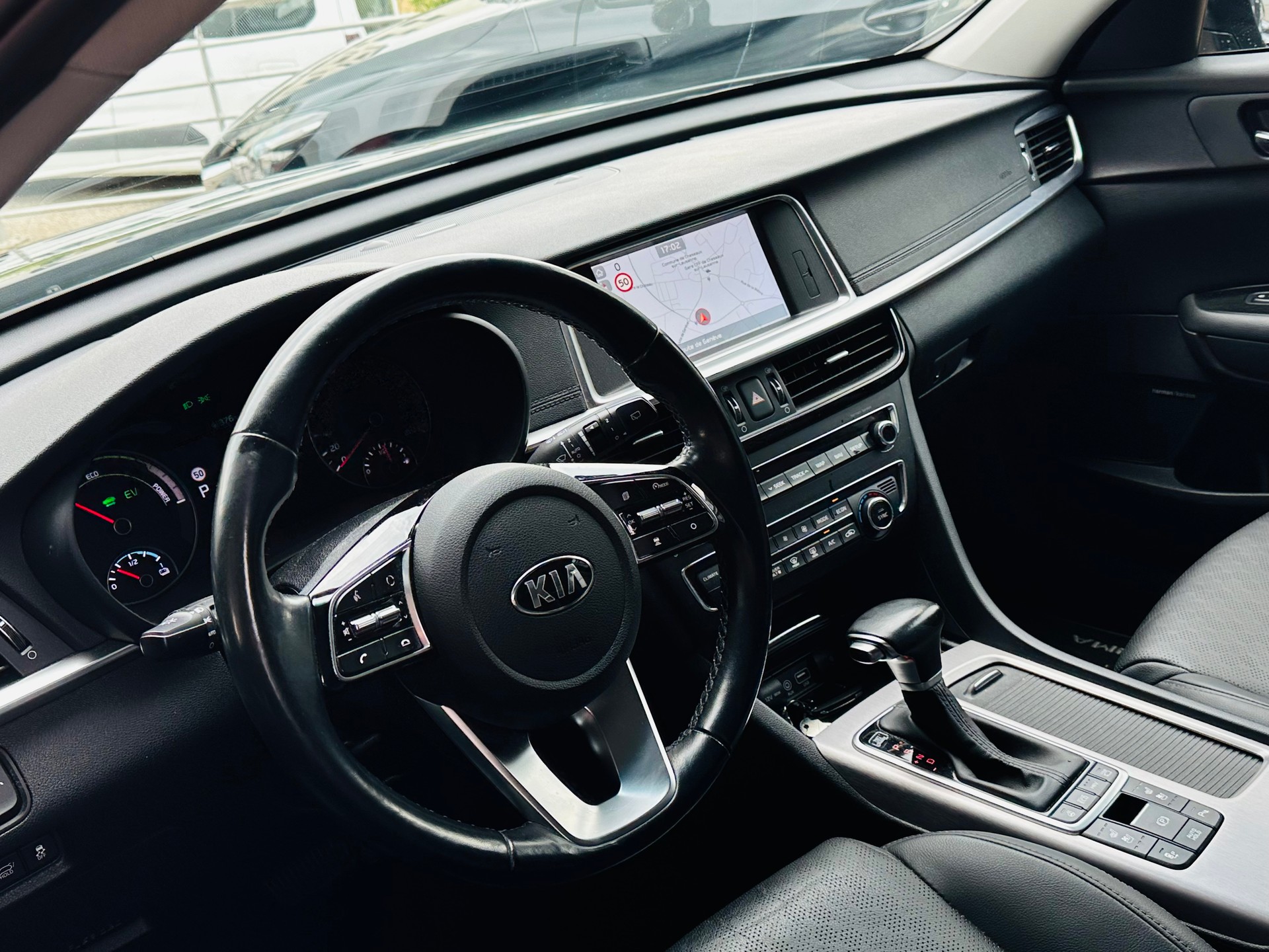 KIA Optima SW 2.0 T-GDI Plug-in Hybrid Automat-image-11