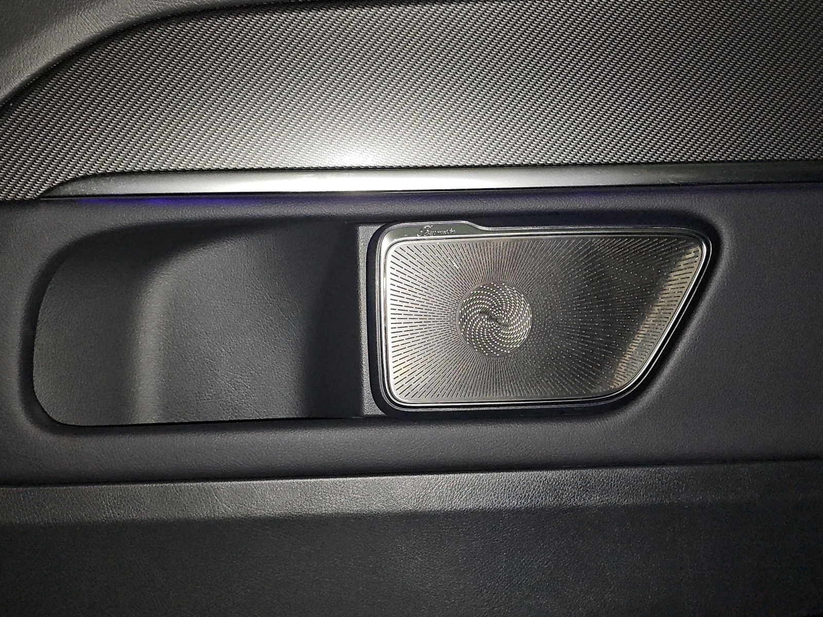 MERCEDES-BENZ V 300 d lang Avantgarde 4Matic 9G-Tronic-image-15