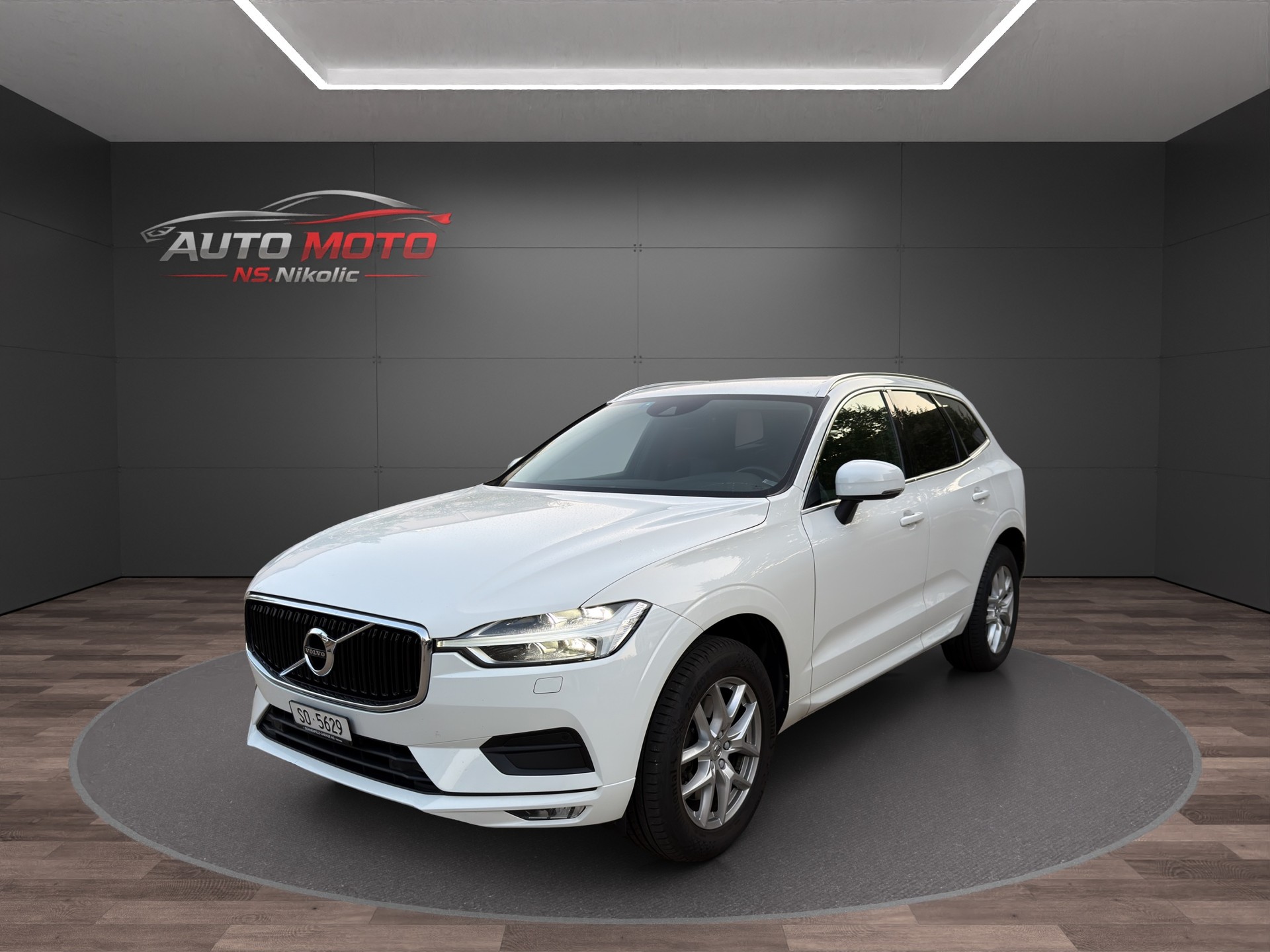 VOLVO XC60 B4 Diesel Mild Hybrid AWD Inscription Geartronic-image-1