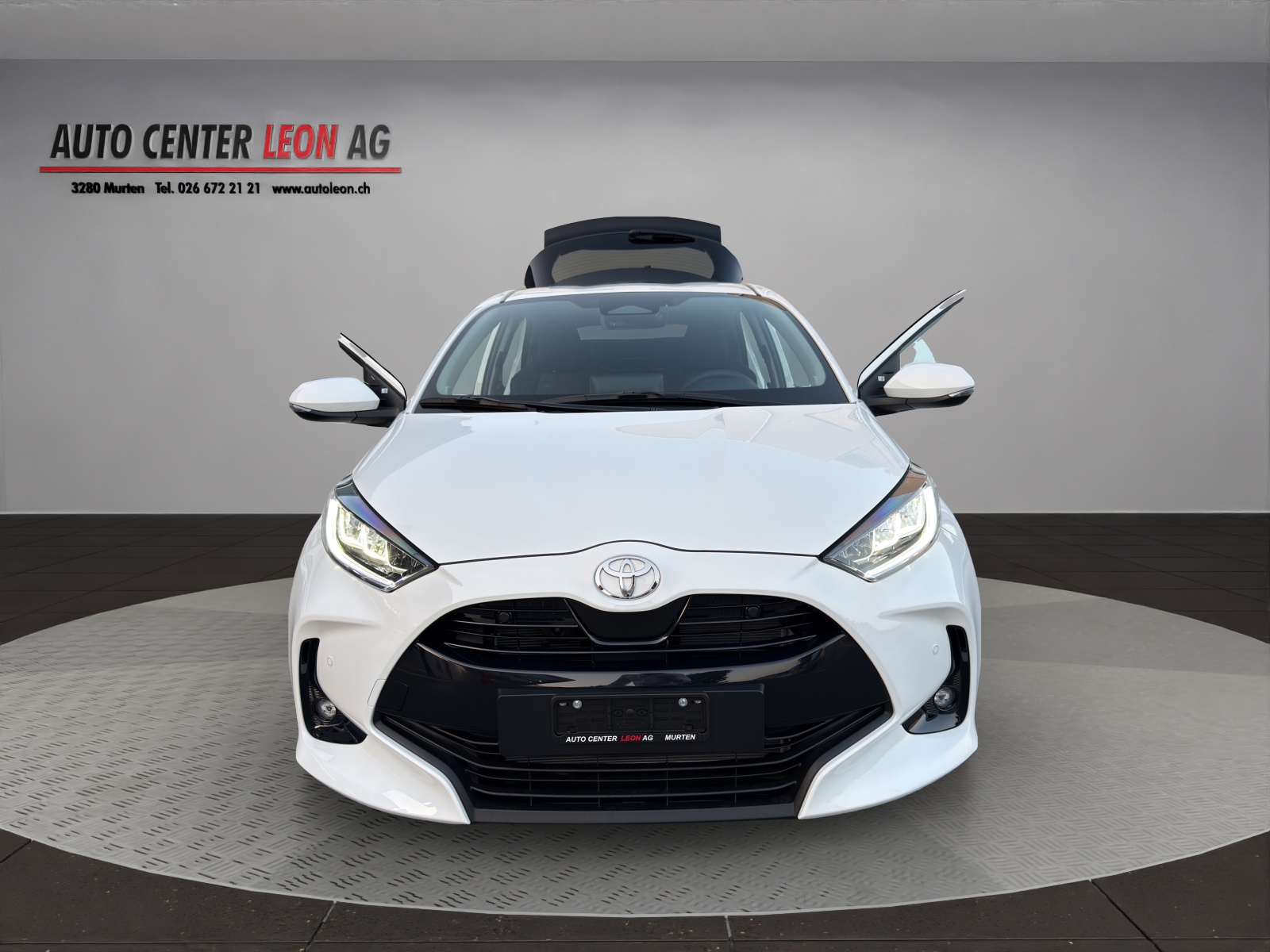 TOYOTA Yaris 1.5 Teamplayer e-CVT-image-19