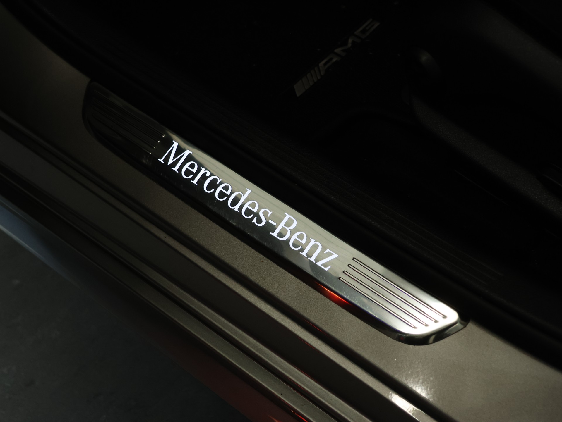 MERCEDES-BENZ C 200 Swiss Star 4M 9G-Tronic *Sitzheizung* *Panormadach* *Burmester*-image-12
