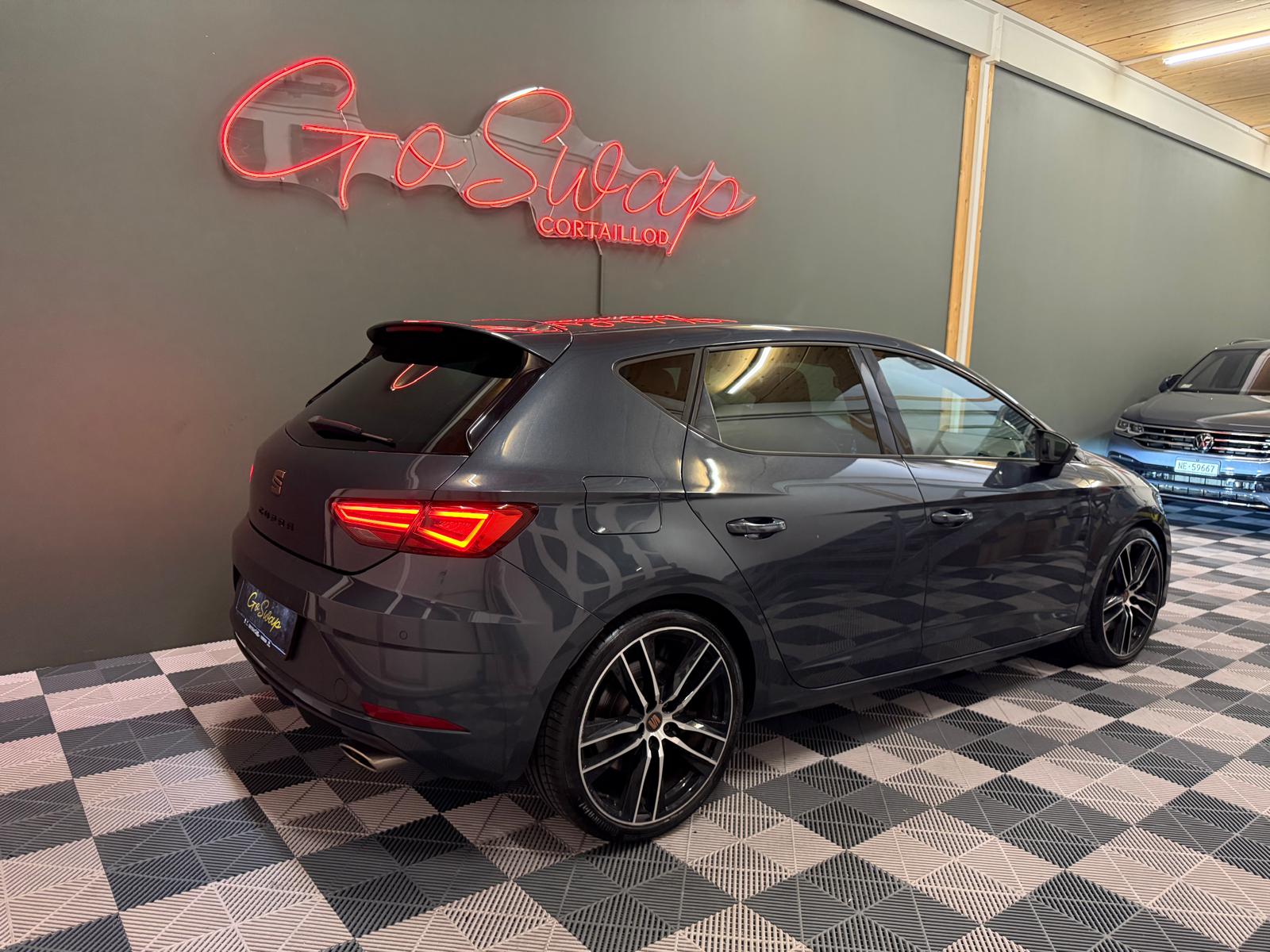 SEAT Leon 2.0 TSI Cupra 290 DSG-image-5