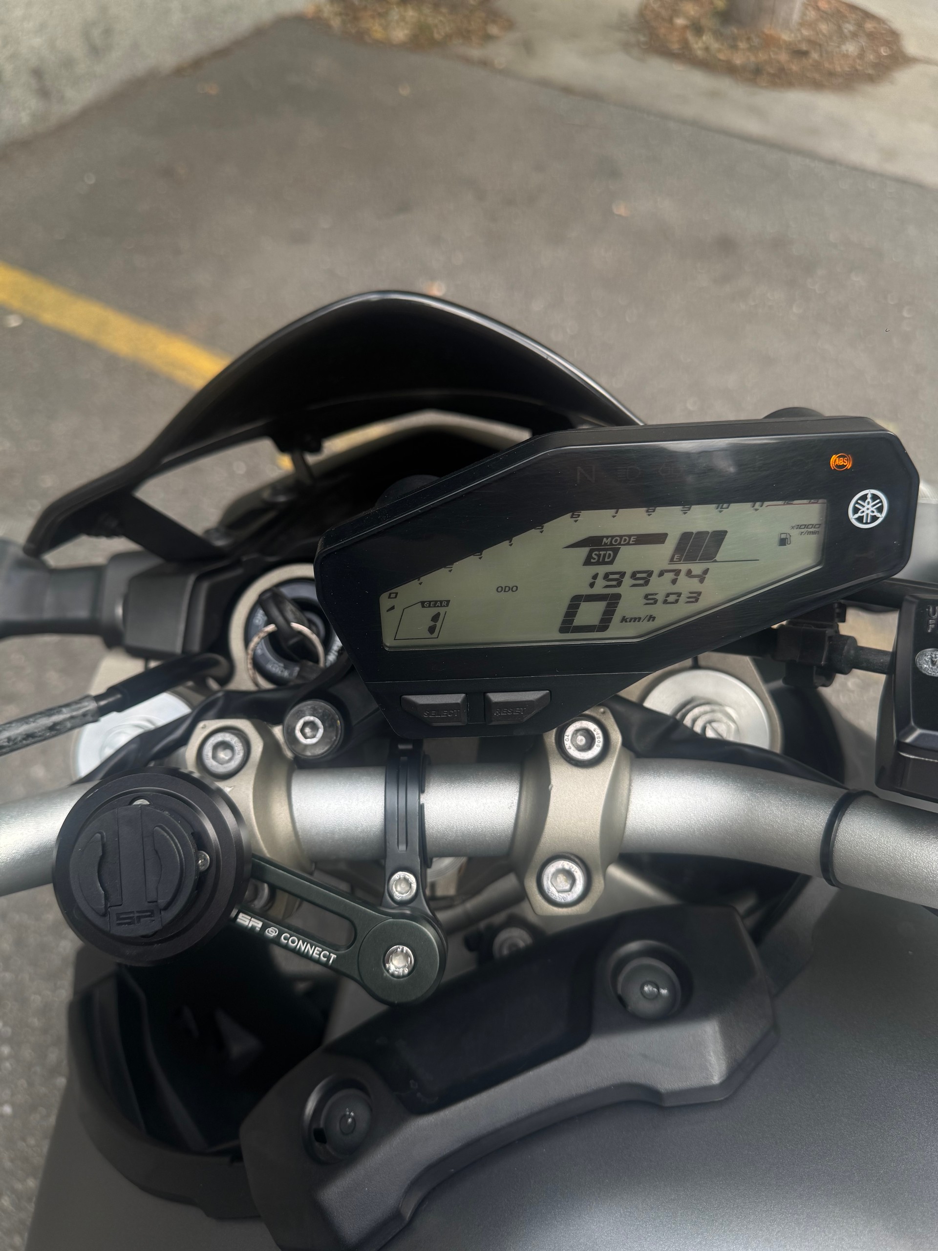 YAMAHA MT-09 ABS-image-6
