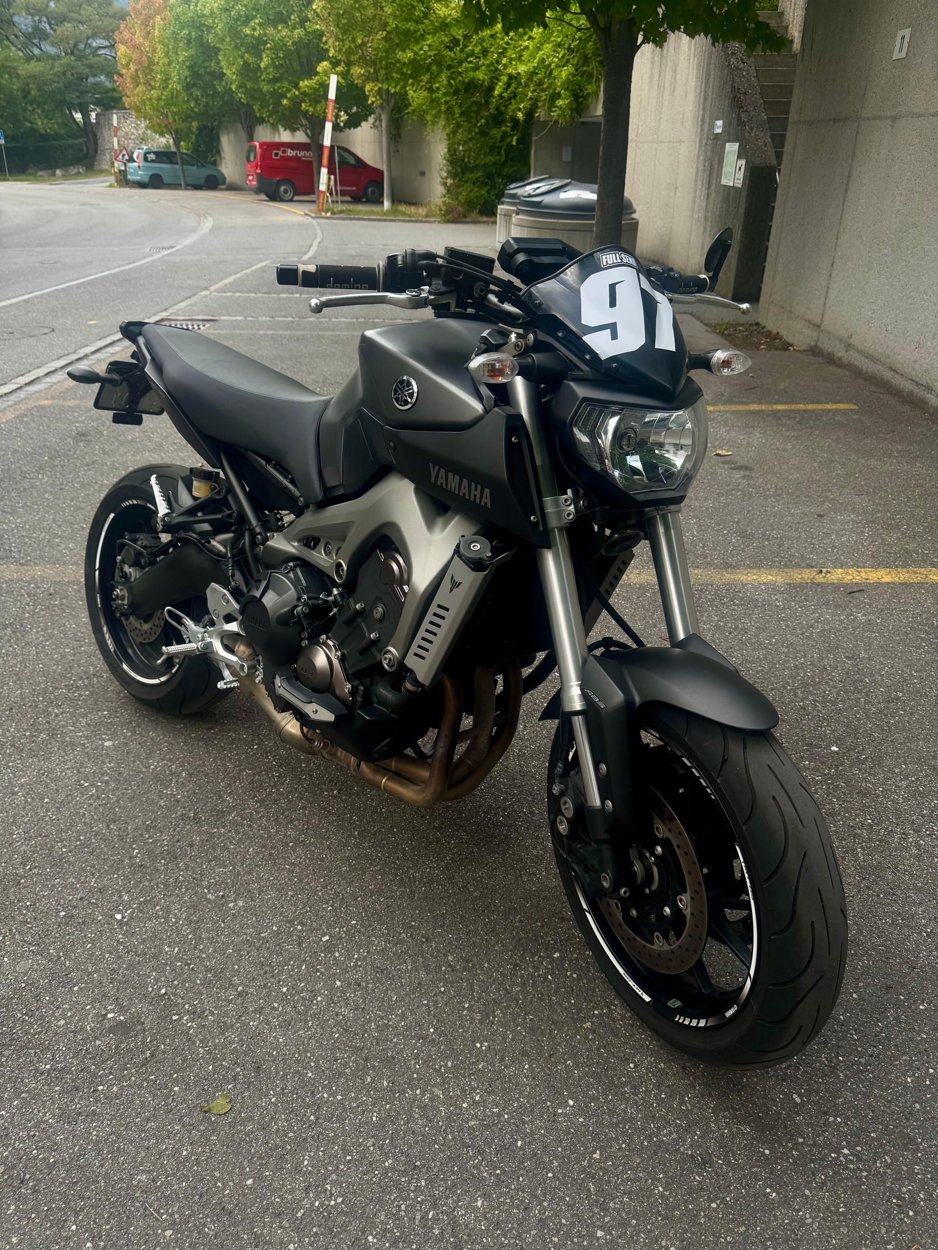 YAMAHA MT-09 ABS-image-1