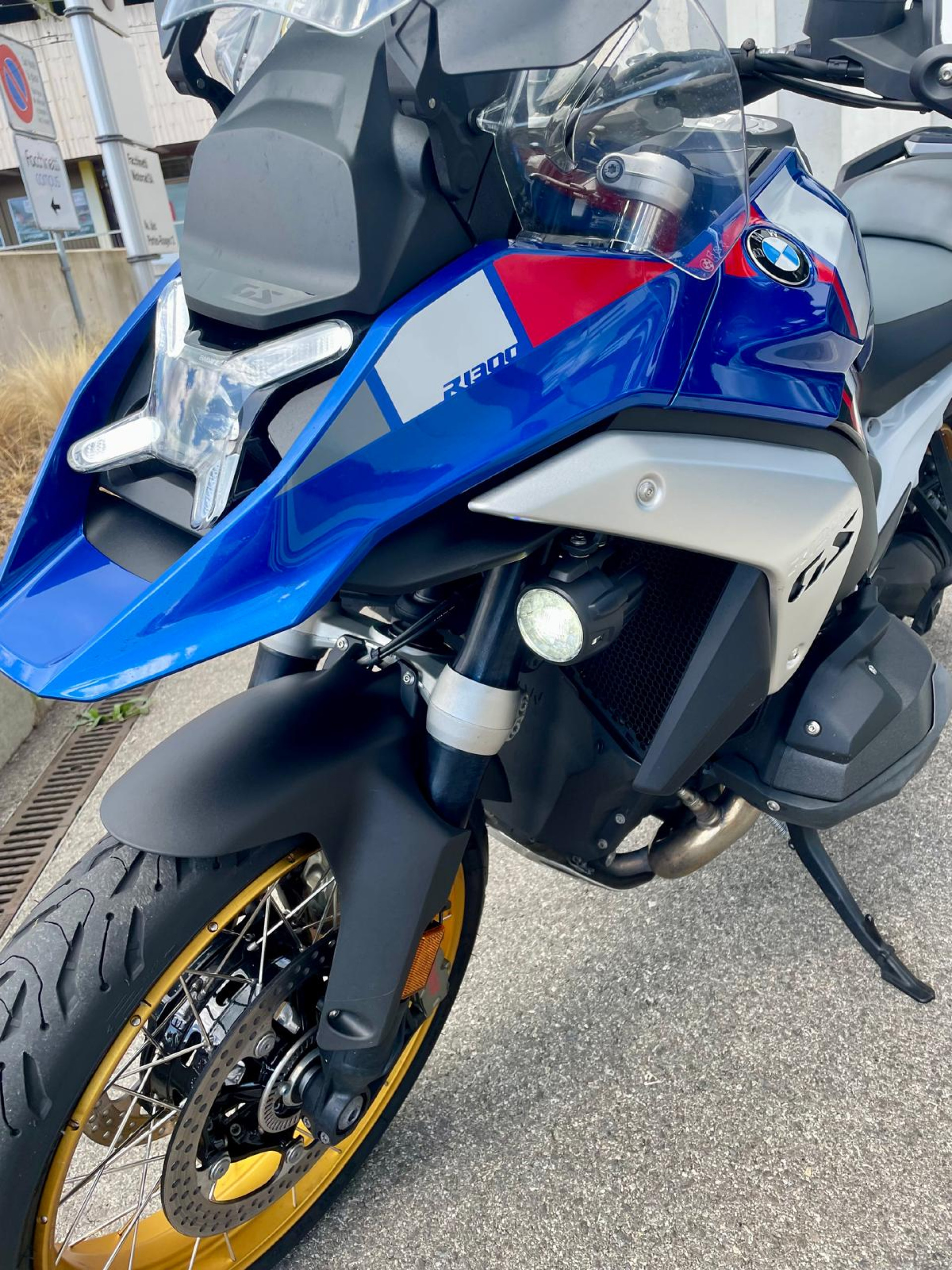 BMW R 1300 GS Trophy-image-4