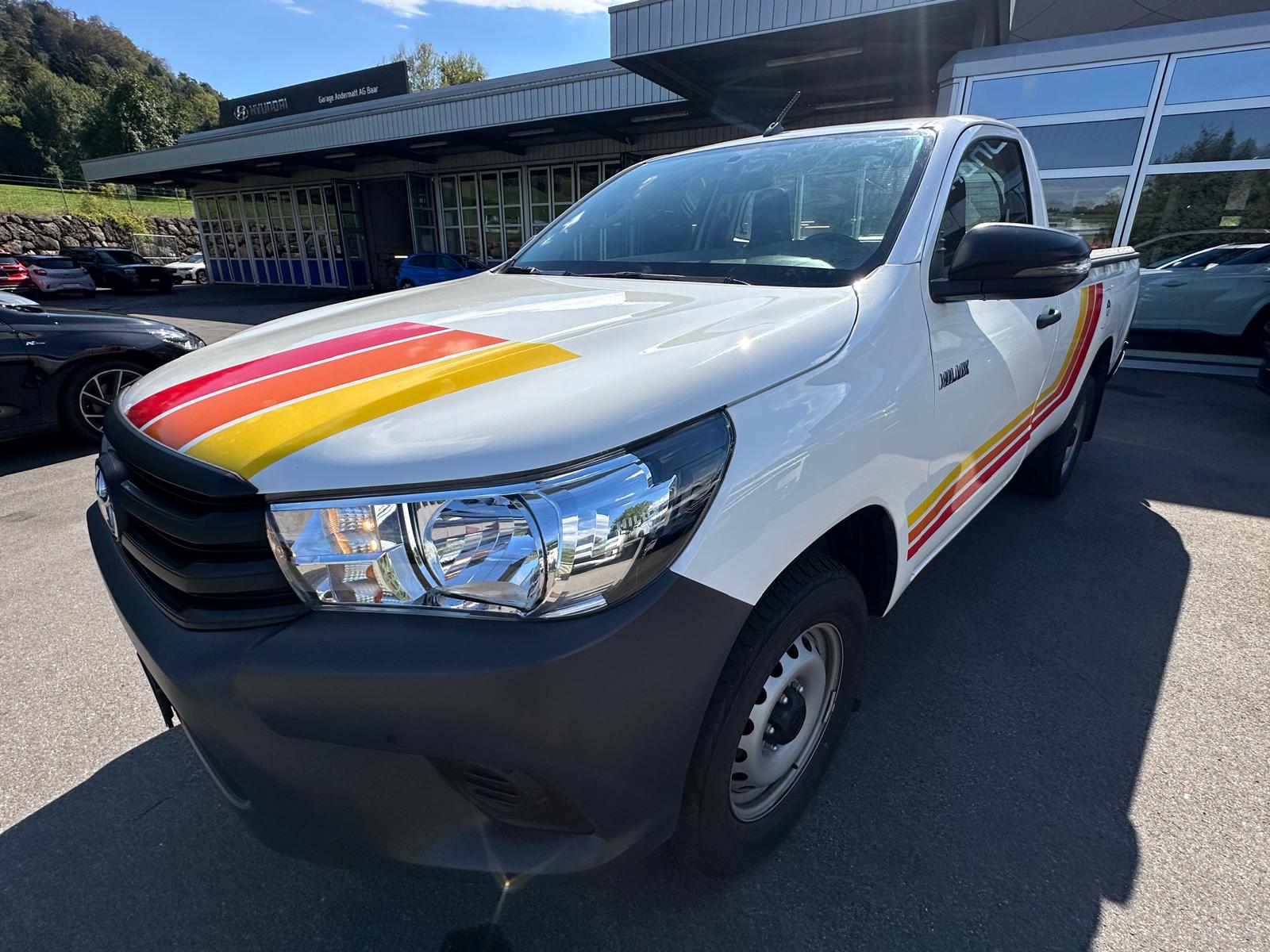 TOYOTA Hilux 2.4D-4D Comfort Single Cab 4x4-showroom-element-2