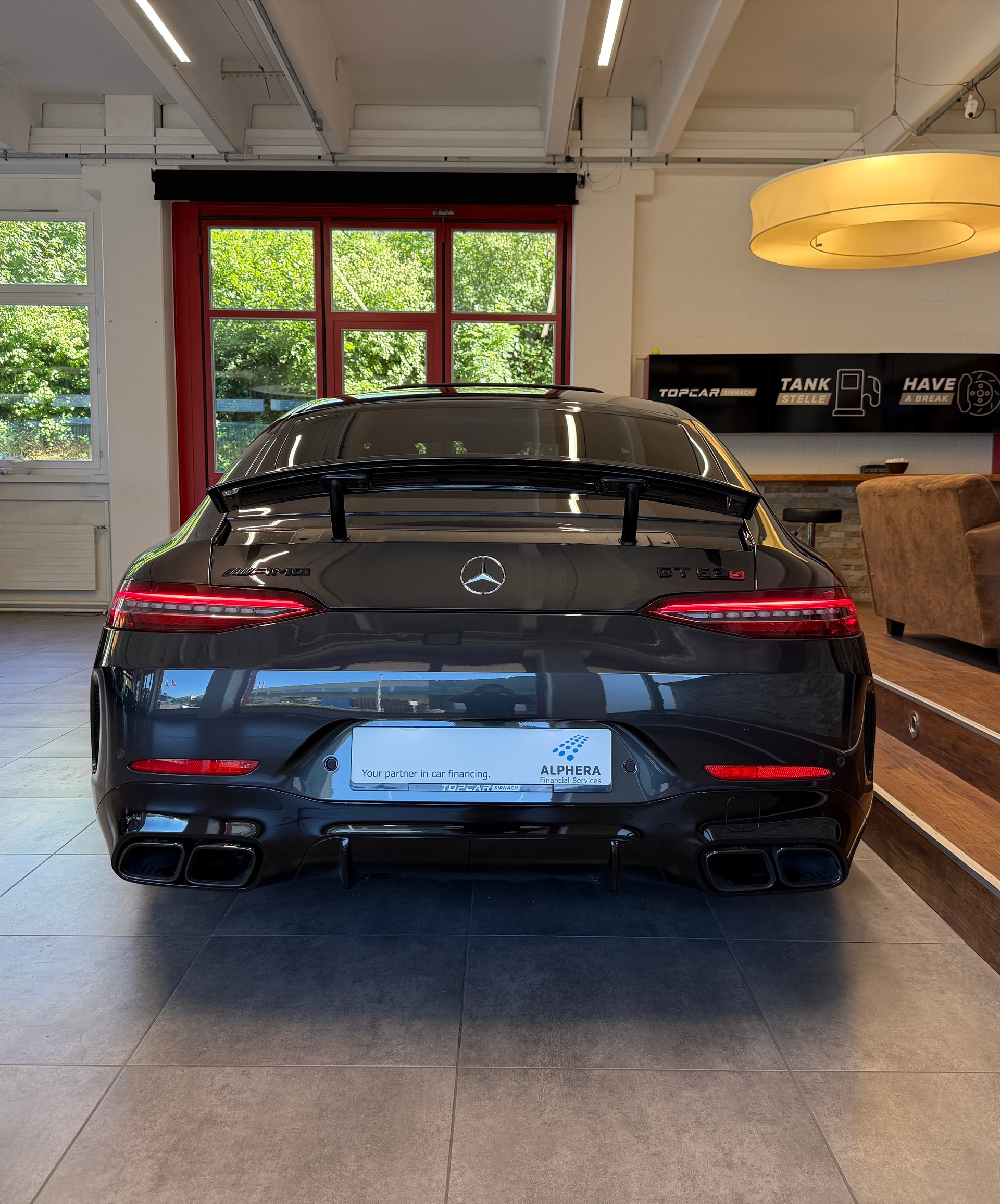 MERCEDES-BENZ AMG GT 4 63 S 4Matic+ Speedshift MCT-image-5