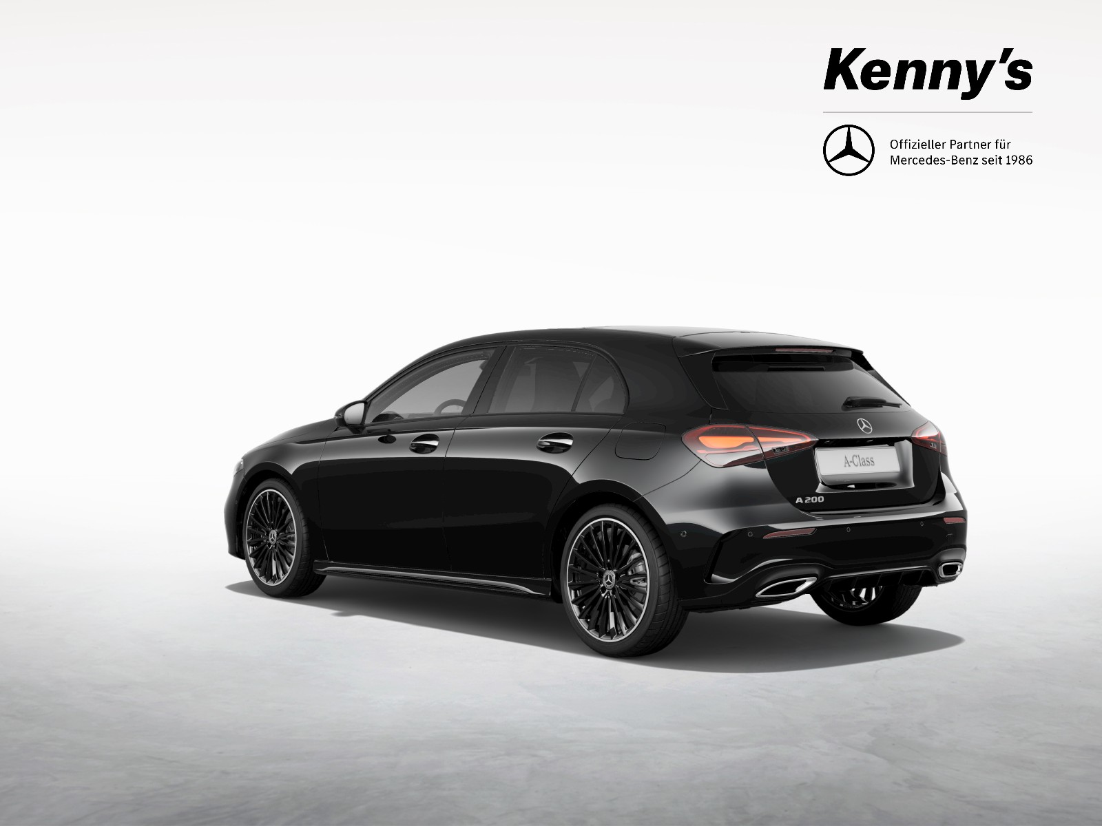 MERCEDES-BENZ A 200 Night Star AMG Line-showroom-element-3