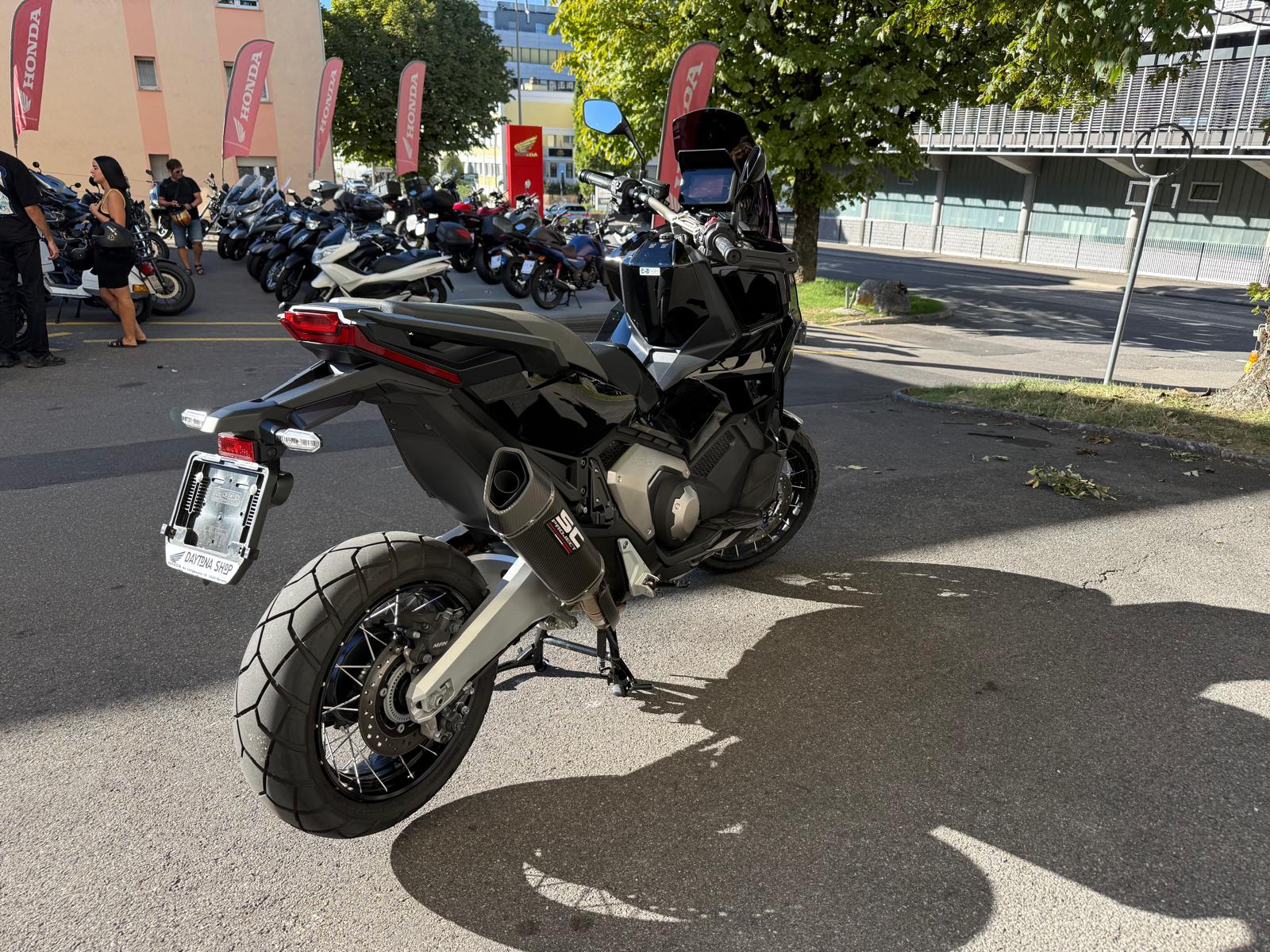 HONDA X-ADV 750-image-5