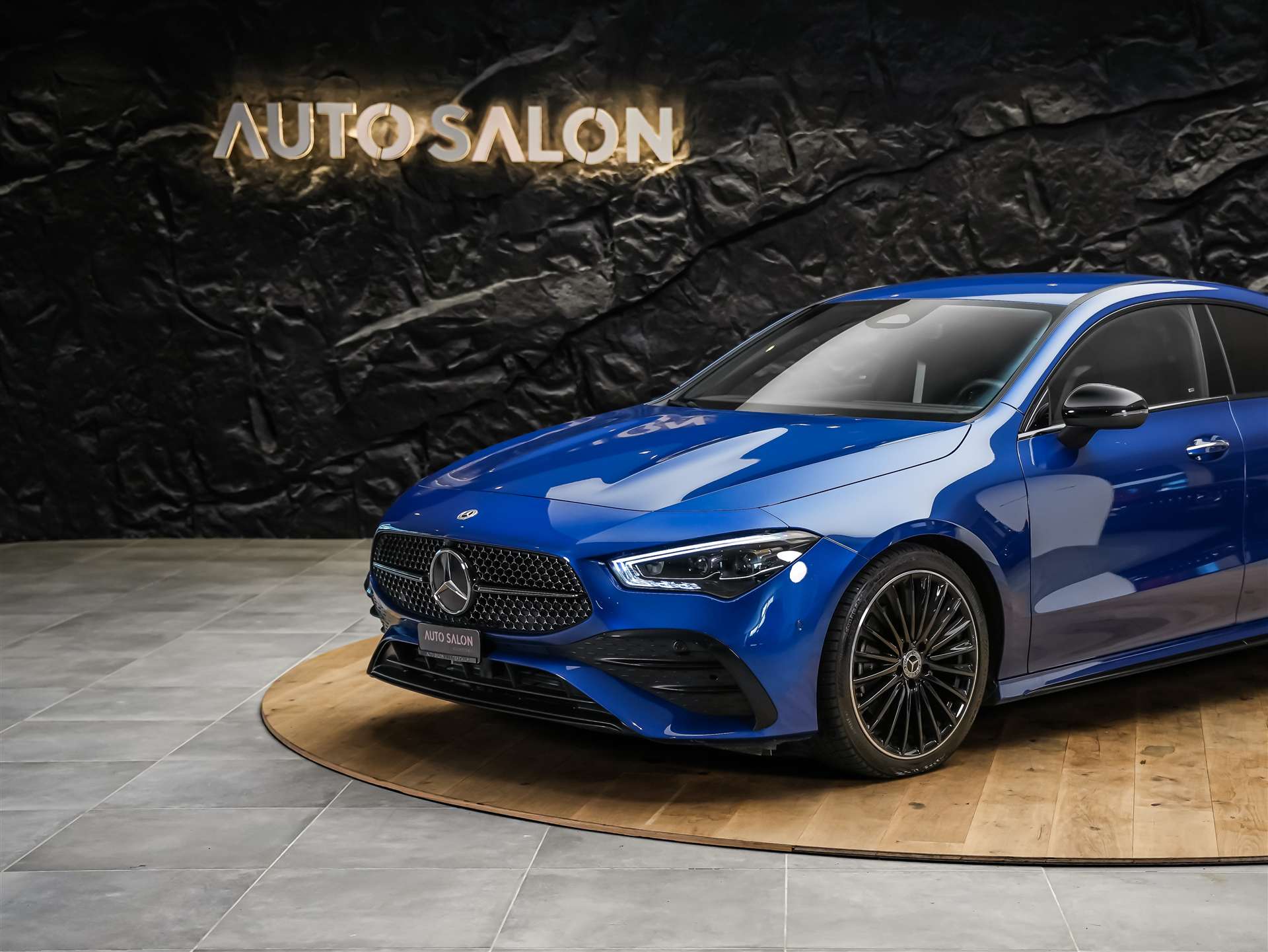MERCEDES-BENZ CLA 200 d Coupe AMG Line Night Edition *Werksgarantie*Sitzheizung*-image-13