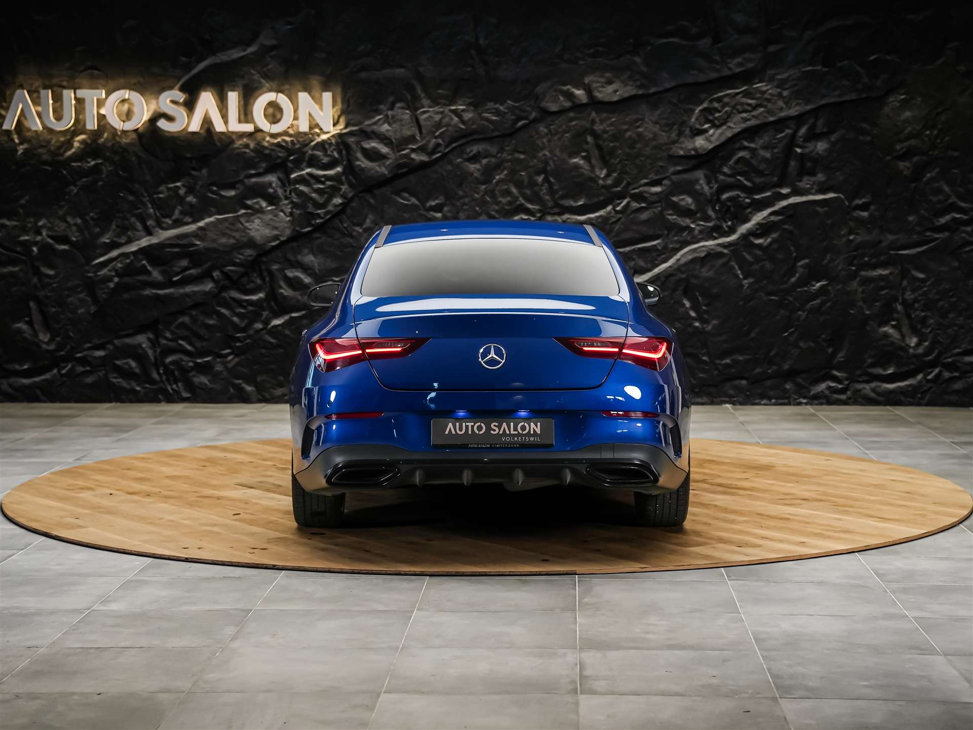 MERCEDES-BENZ CLA 200 d Coupe AMG Line Night Edition *Werksgarantie*Sitzheizung*-showroom-element-3