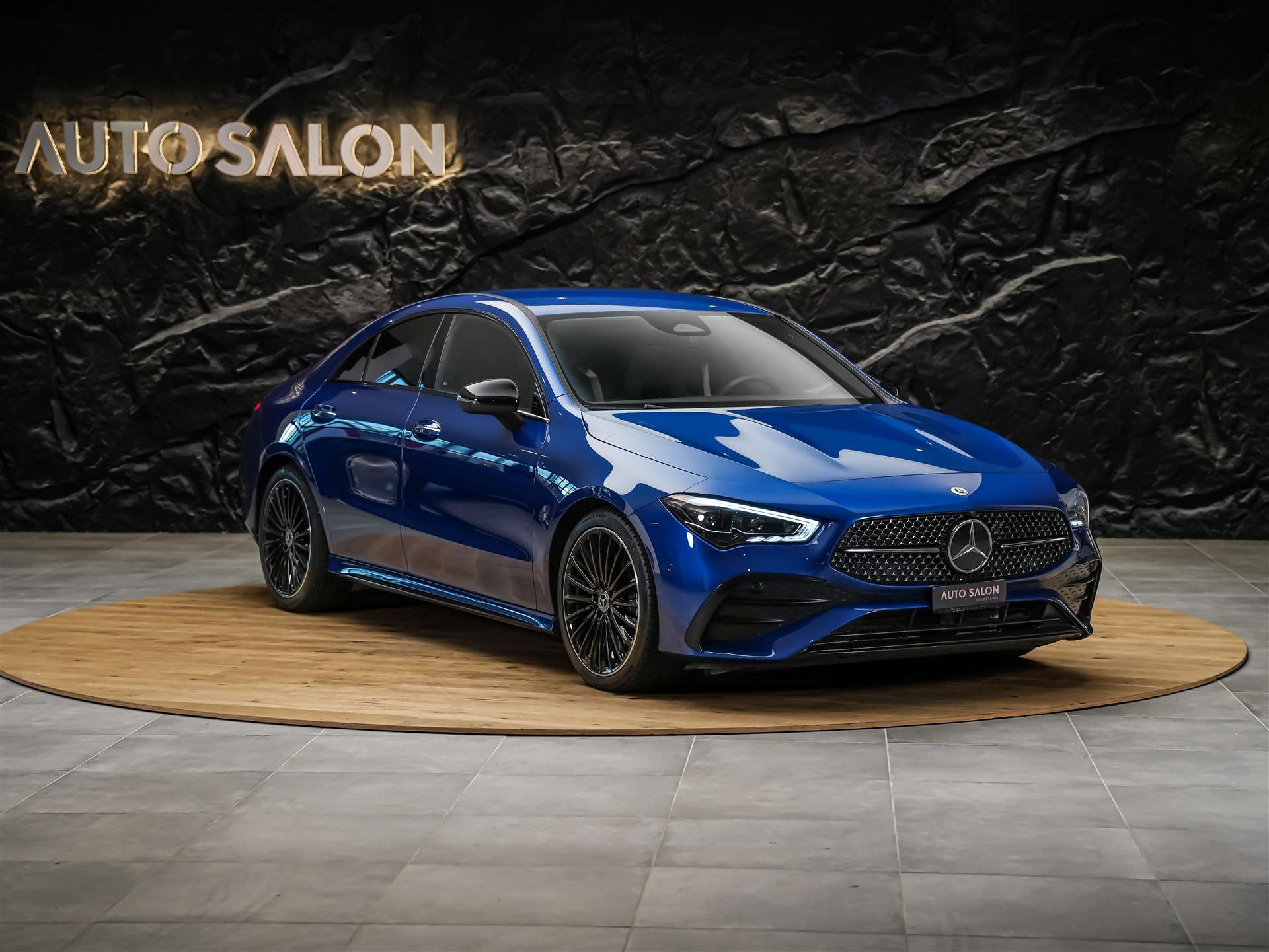 MERCEDES-BENZ CLA 200 d Coupe AMG Line Night Edition *Werksgarantie*Sitzheizung*-image-5