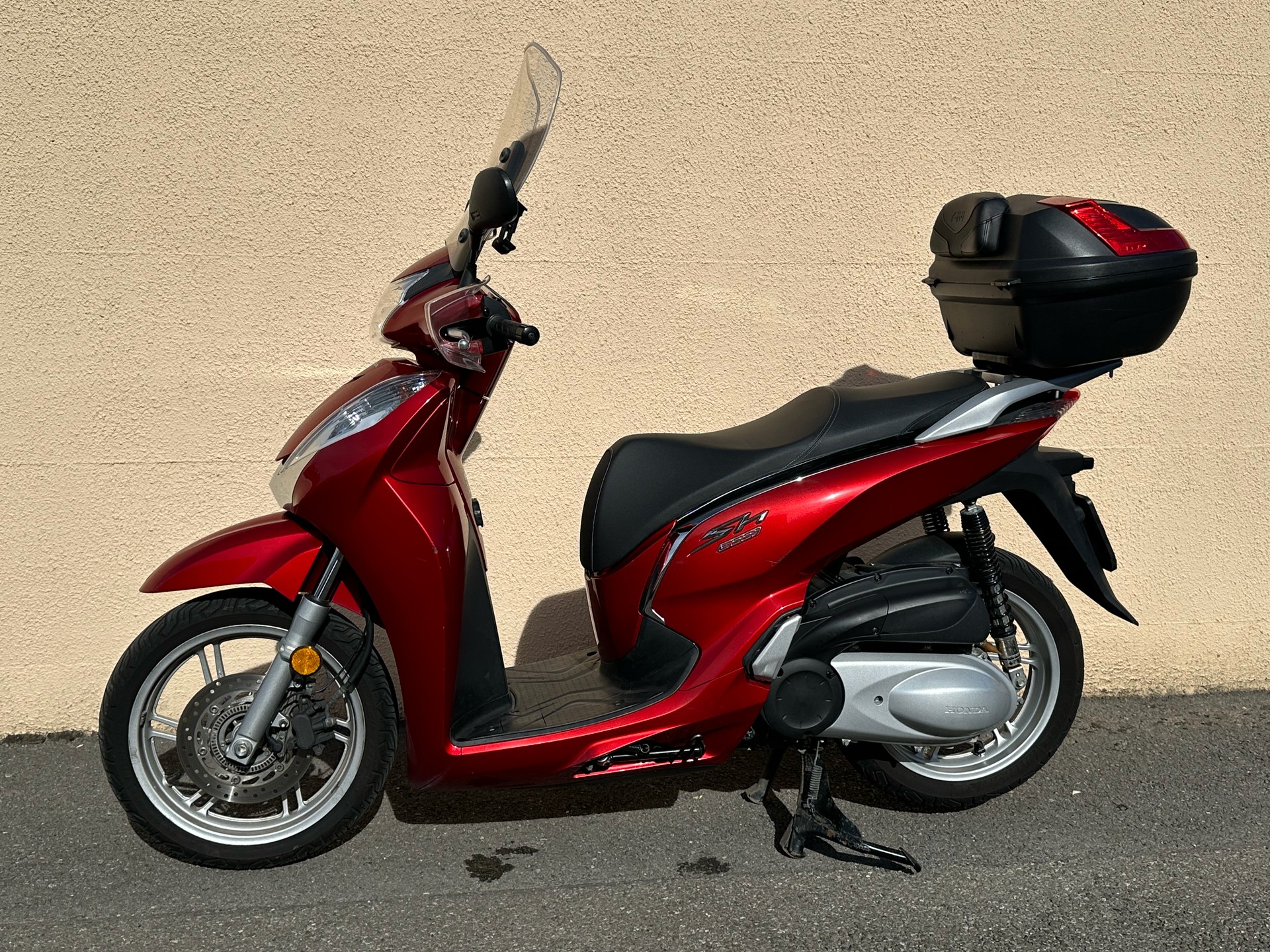 HONDA SH 300 i ABS-image-0