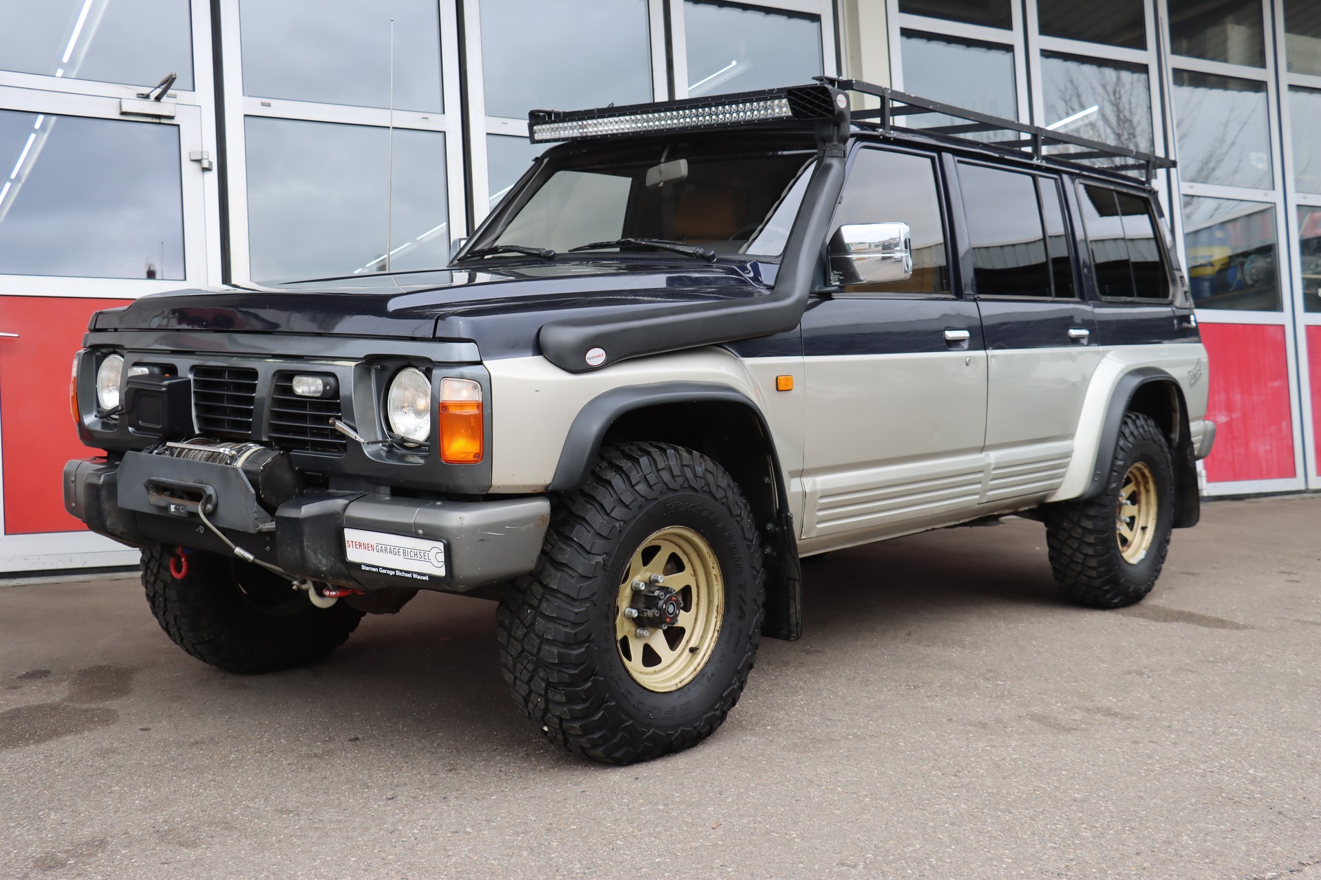 NISSAN Patrol 2.8 D SLX Wagon