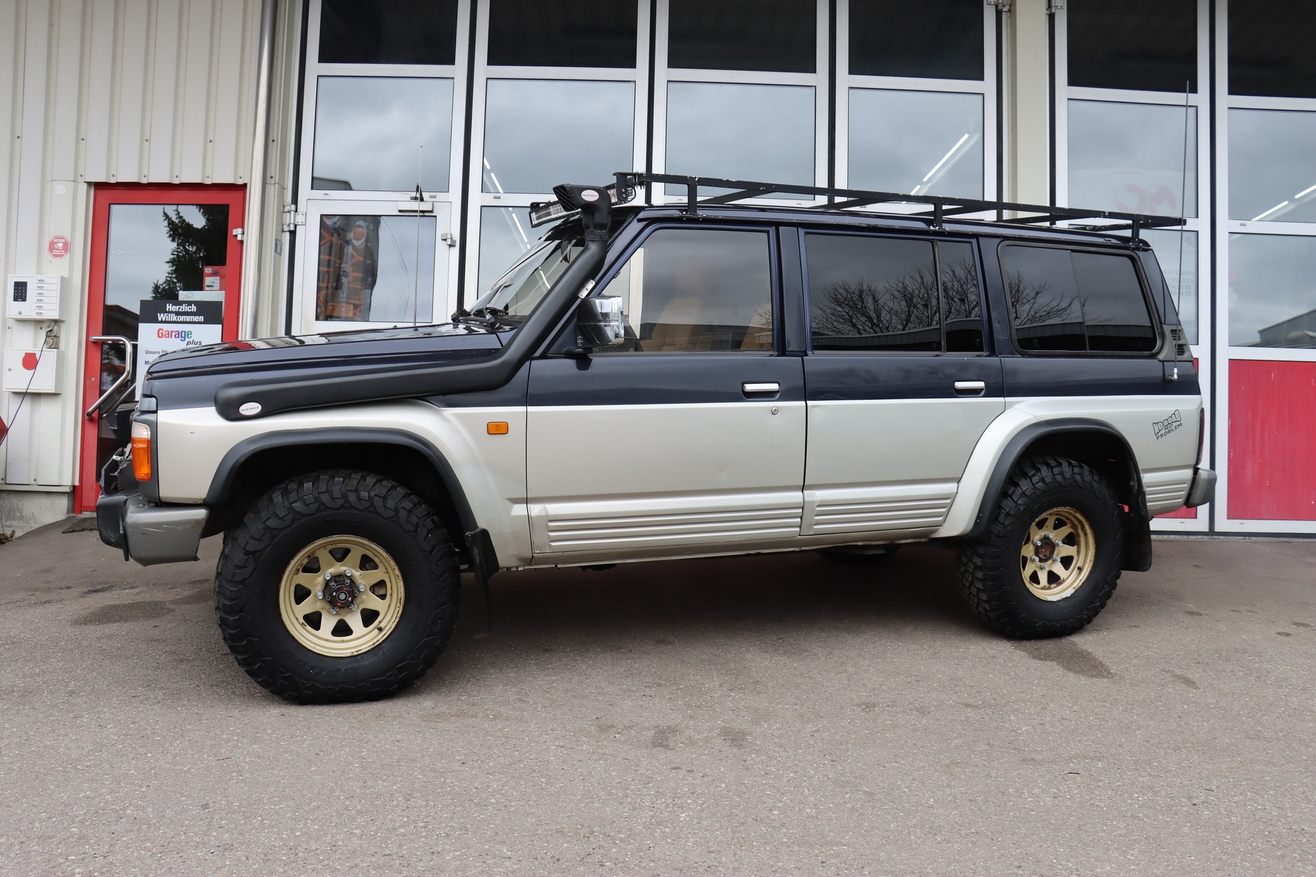 NISSAN Patrol 2.8 D SLX Wagon-image-4