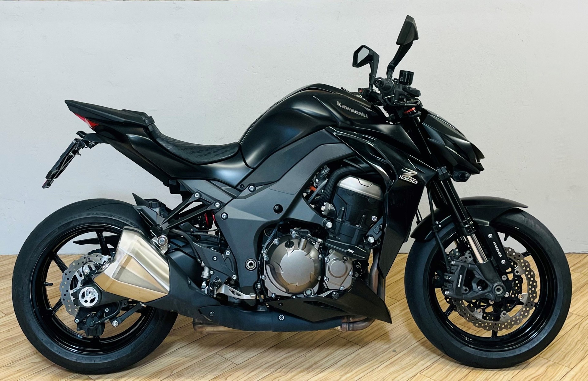 KAWASAKI Z 1000 ABS-image-1