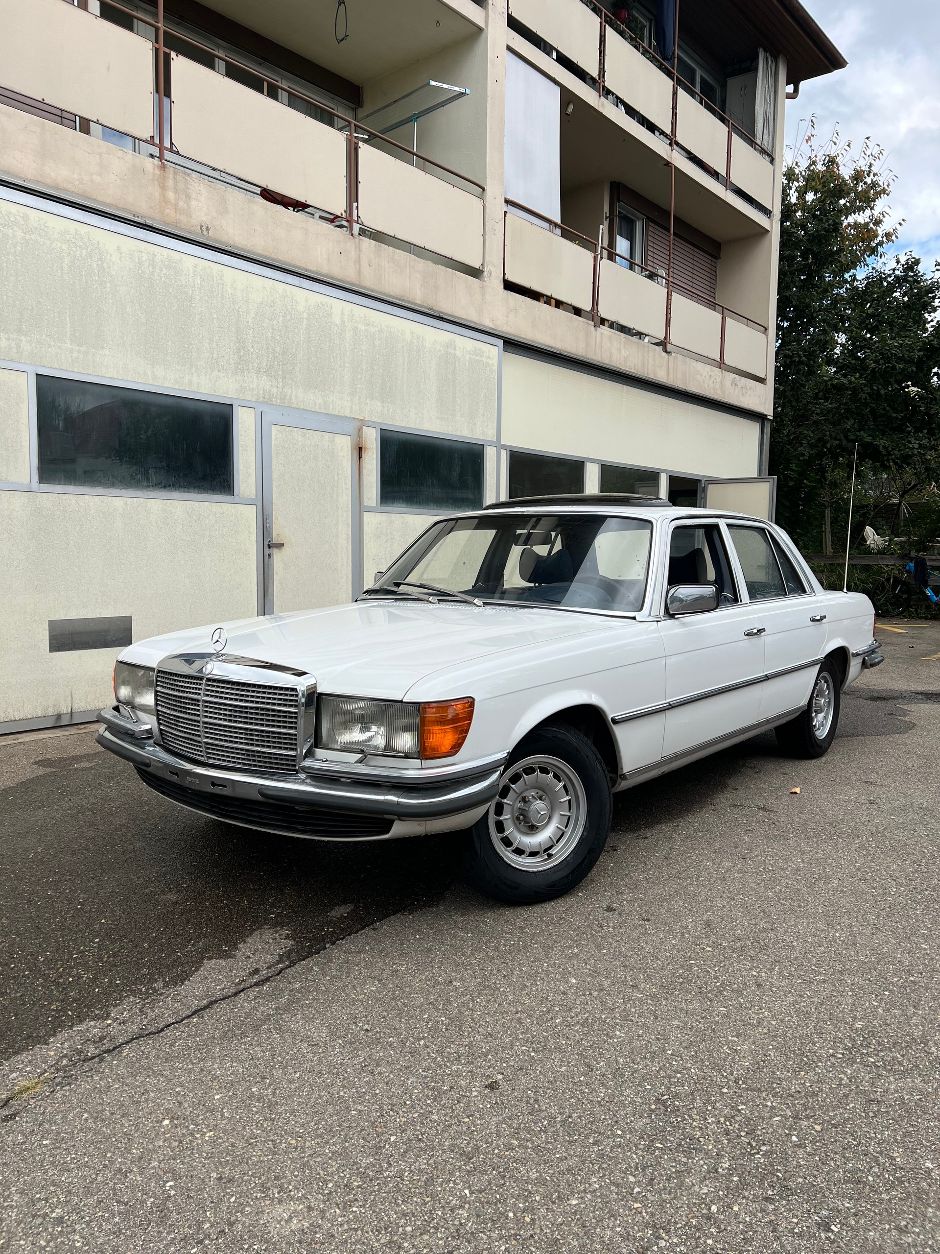MERCEDES-BENZ 450 SE