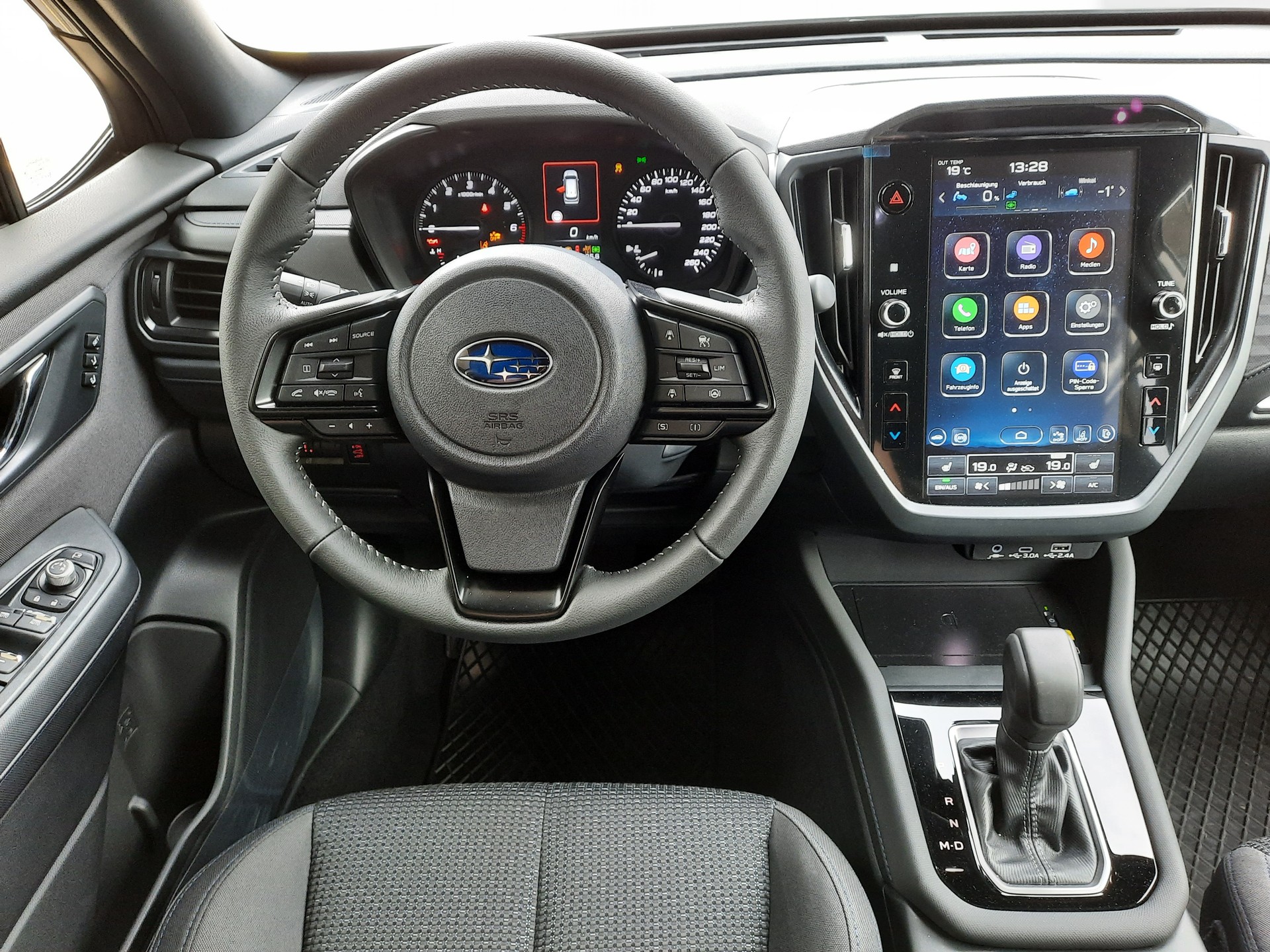 SUBARU Forester 2.0i e-Boxer Swiss Plus Lineartronic-image-6
