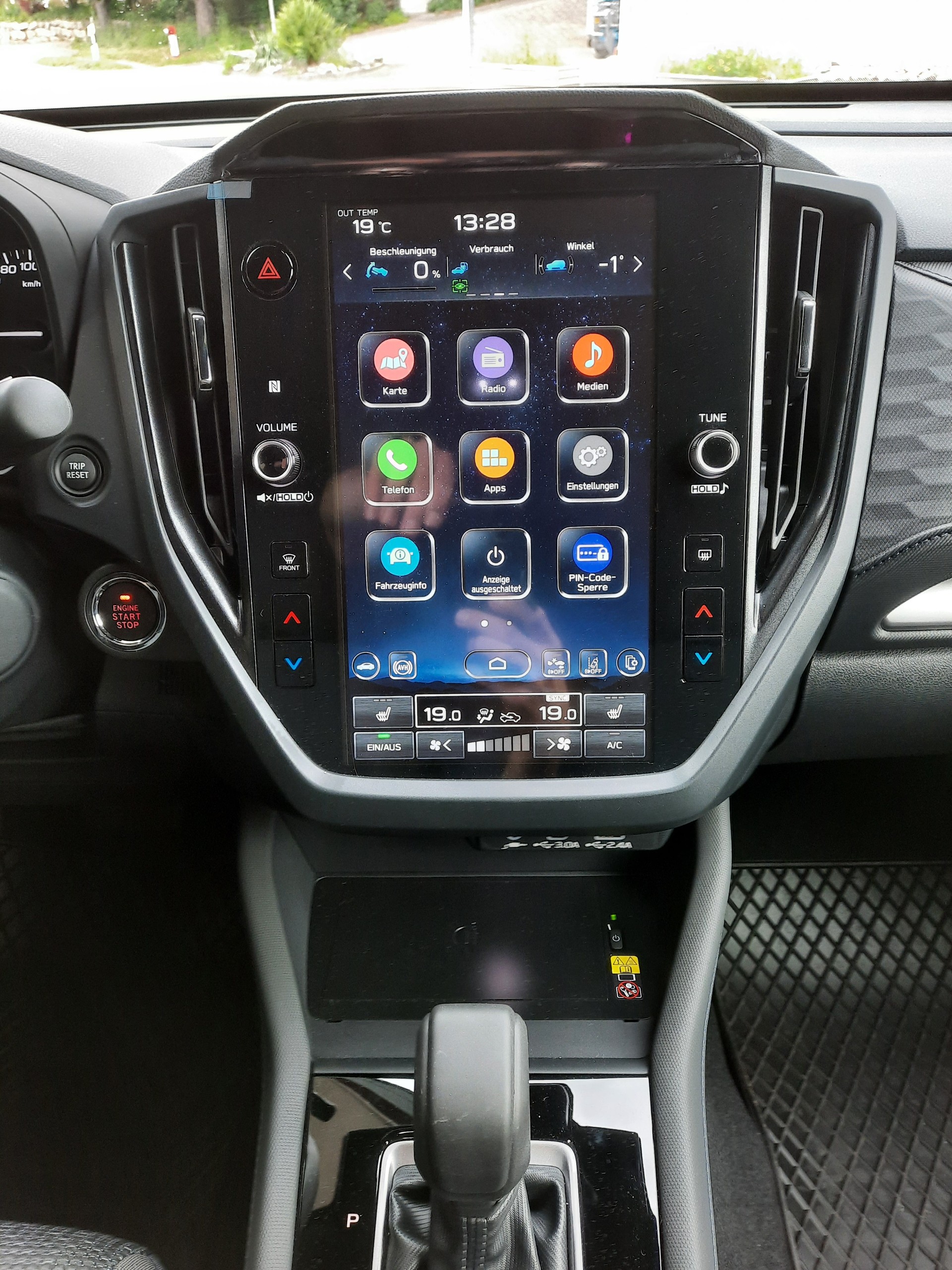 SUBARU Forester 2.0i e-Boxer Swiss Plus Lineartronic-image-7