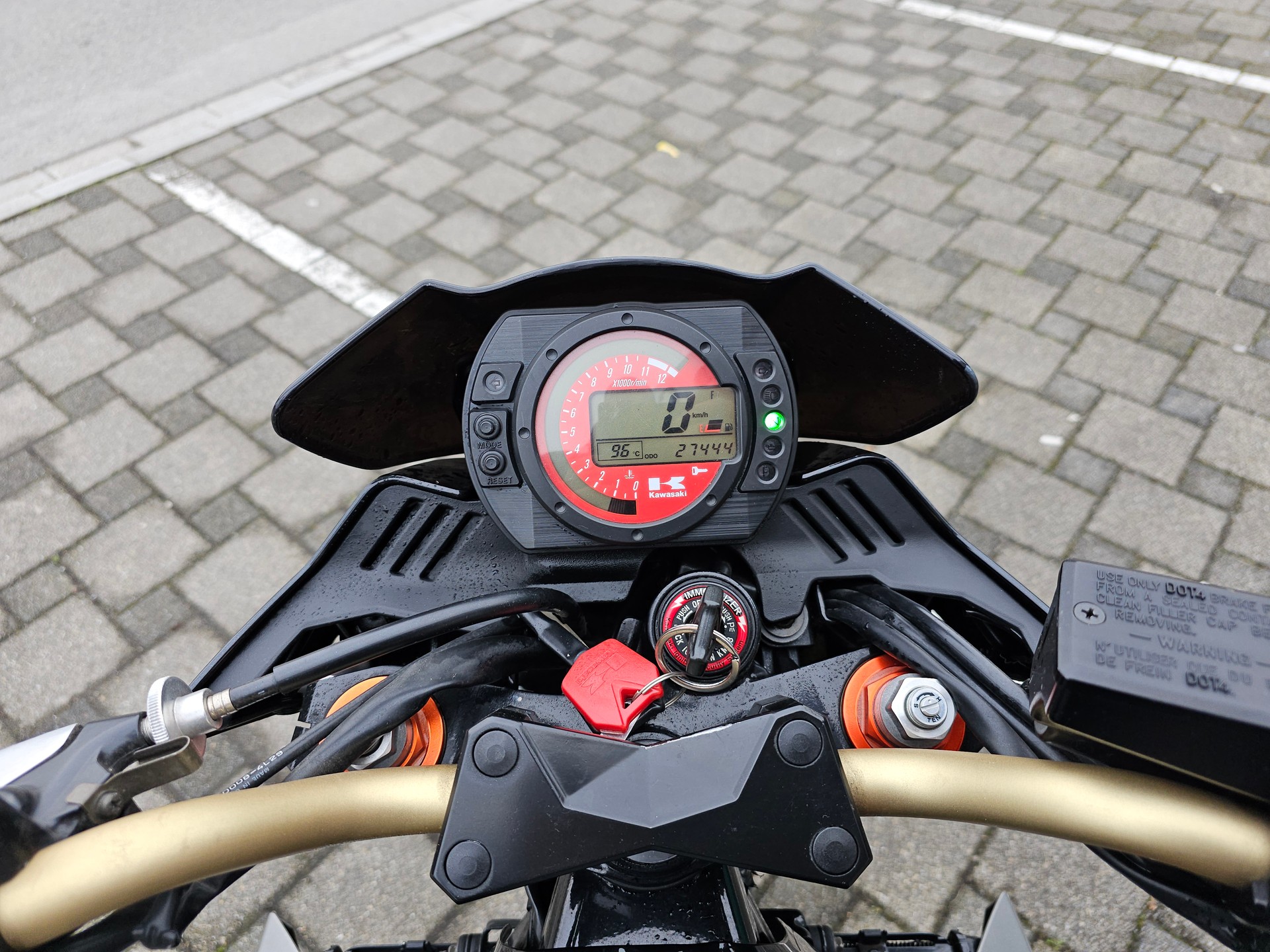 KAWASAKI Z 1000 A1-image-6