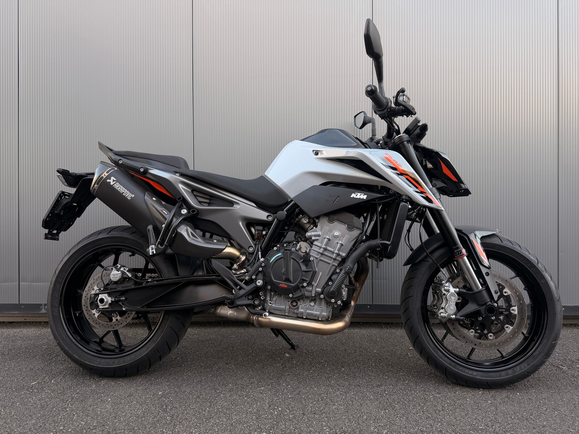 KTM 790 Duke-image-0