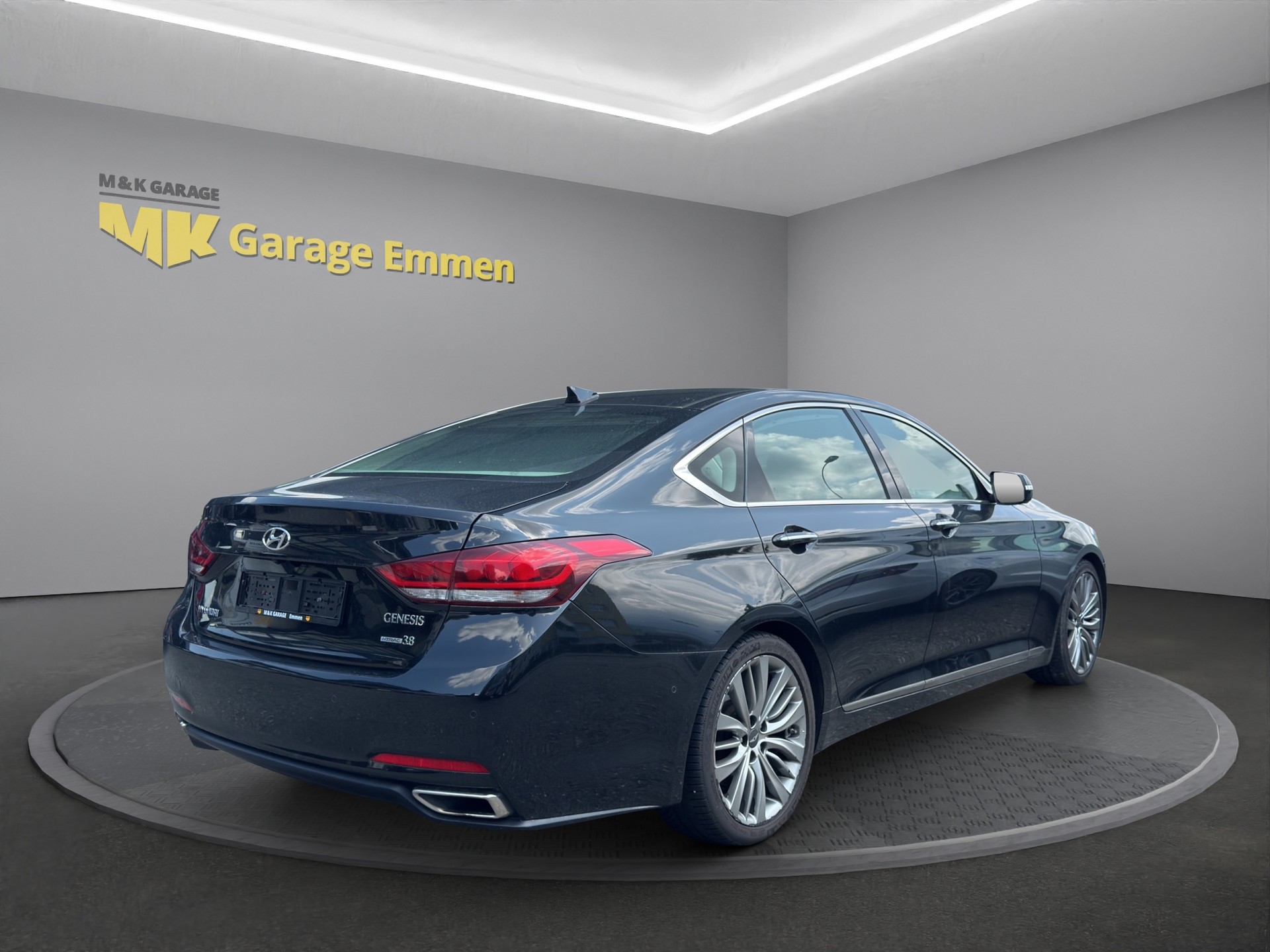 HYUNDAI GENESIS 3.8i-image-4