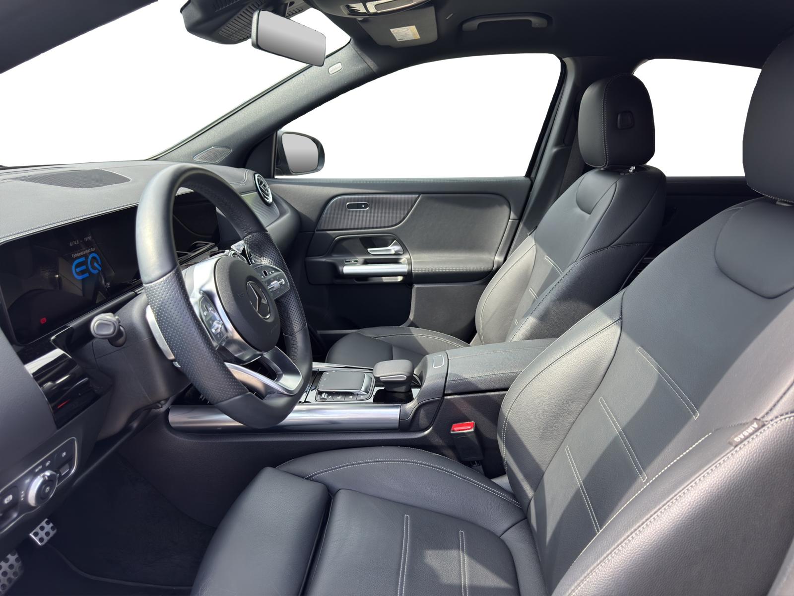 MERCEDES-BENZ EQA 300 AMG Line 4Matic-image-8