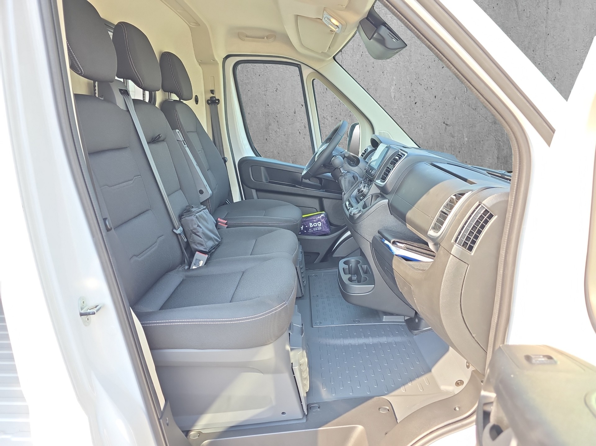 FIAT Ducato Fourg. 290 2.2 140CV L2 H1 3.3T-image-11