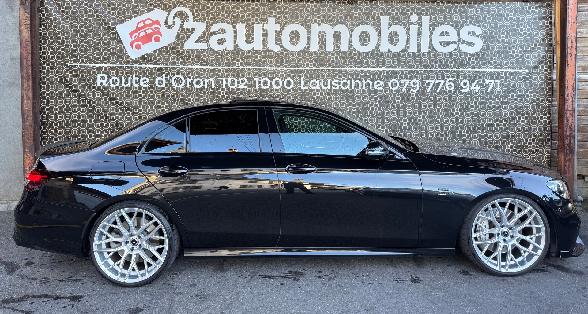 MERCEDES-BENZ AMG E 53 4Matic+ Speedshift 9G-TCT NIGHT ÉDITION-showroom-element-1