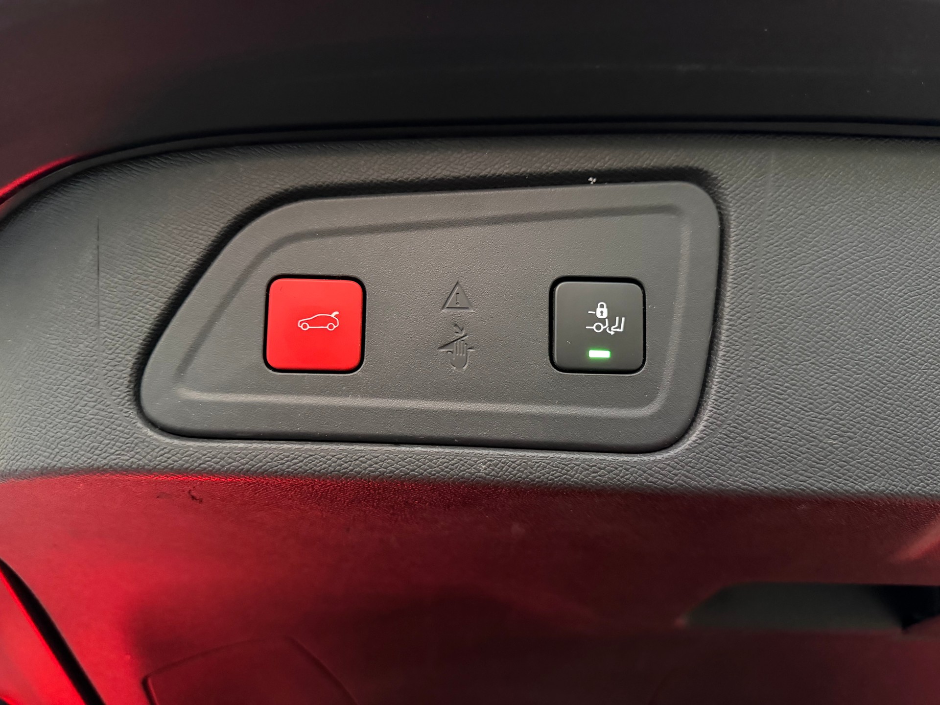 CITROEN C5 Aircross 2.0 BlueHD Shine EAT8-image-24