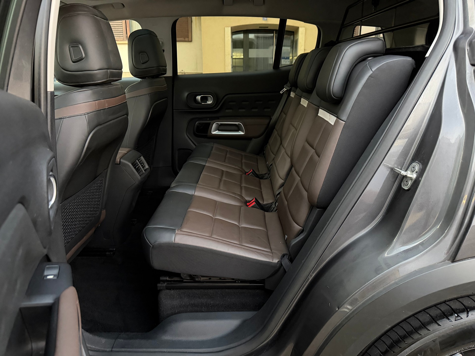 CITROEN C5 Aircross 2.0 BlueHD Shine EAT8-image-21