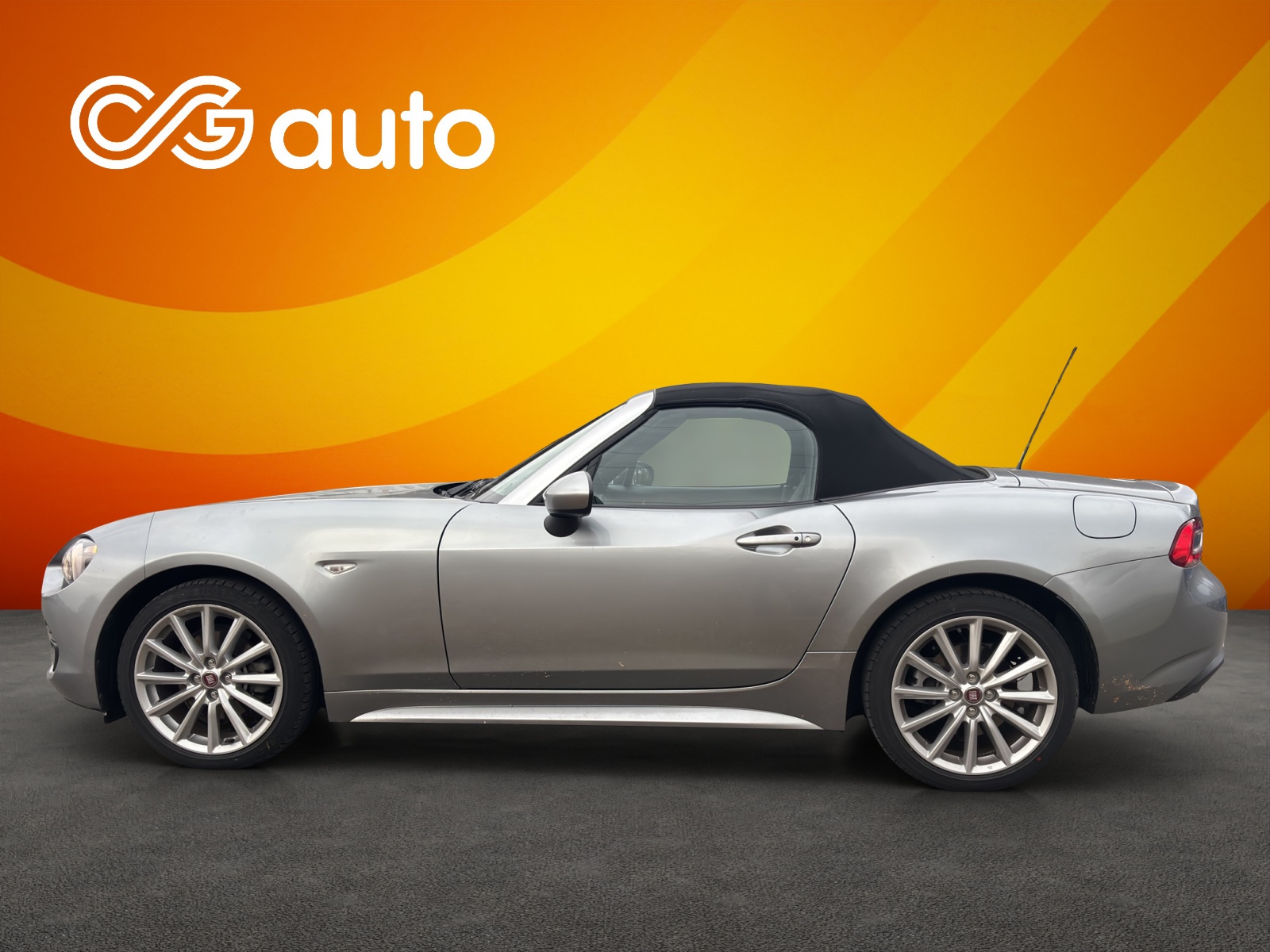 FIAT 124 Spider 1.4 TB Lusso-showroom-element-2