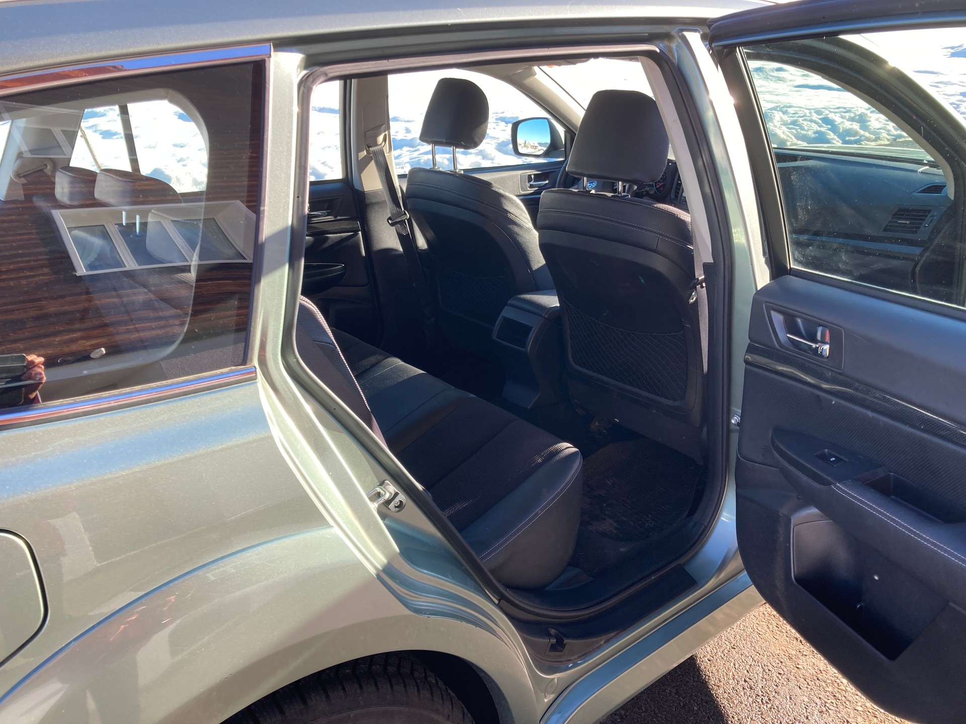 SUBARU Outback 2.0D Swiss AWD-image-10
