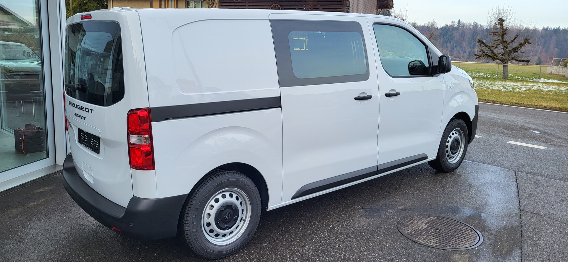 PEUGEOT Expert HDi150 S&S Standard-image-3