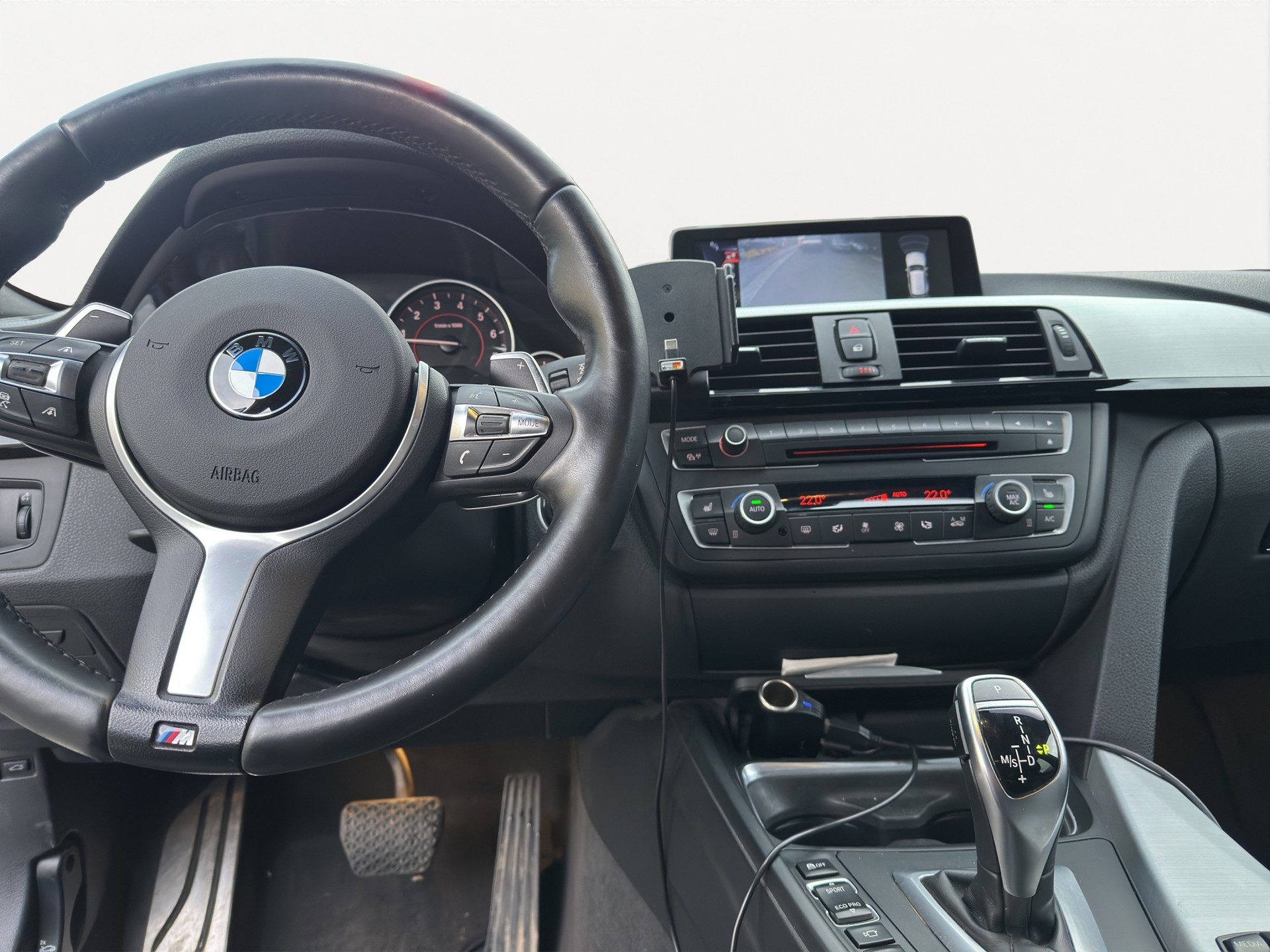 BMW 335i xDrive Touring Steptronic-image-7
