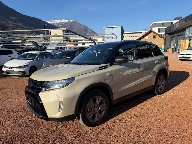 SUZUKI Vitara 1.4 Boosterjet Compact + 4x4 Hybrid Automatic-image-4
