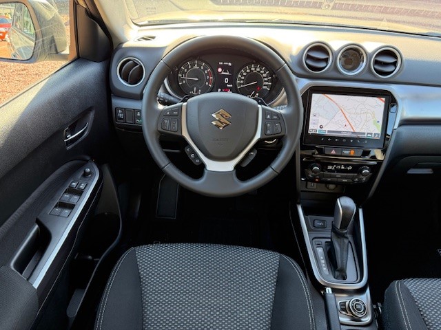 SUZUKI Vitara 1.4 Boosterjet Compact + 4x4 Hybrid Automatic-image-15