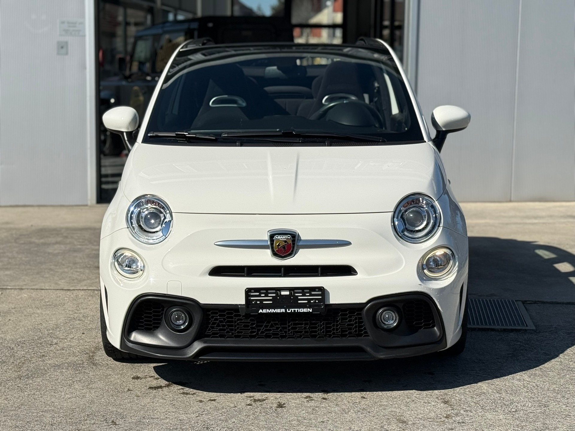 FIAT 595C 1.4 16V Turbo Abarth Dualogic-image-1
