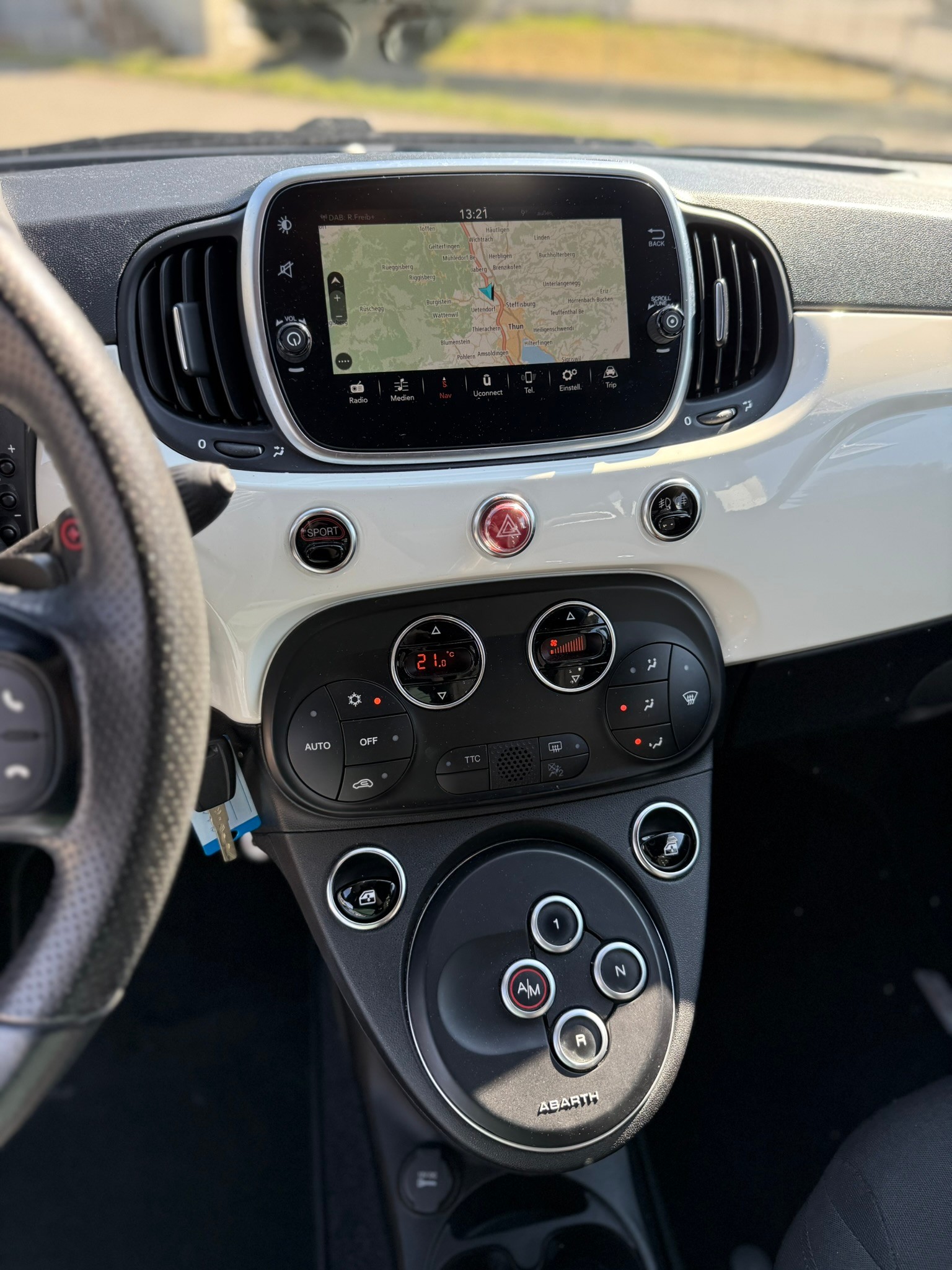 FIAT 595C 1.4 16V Turbo Abarth Dualogic-image-15