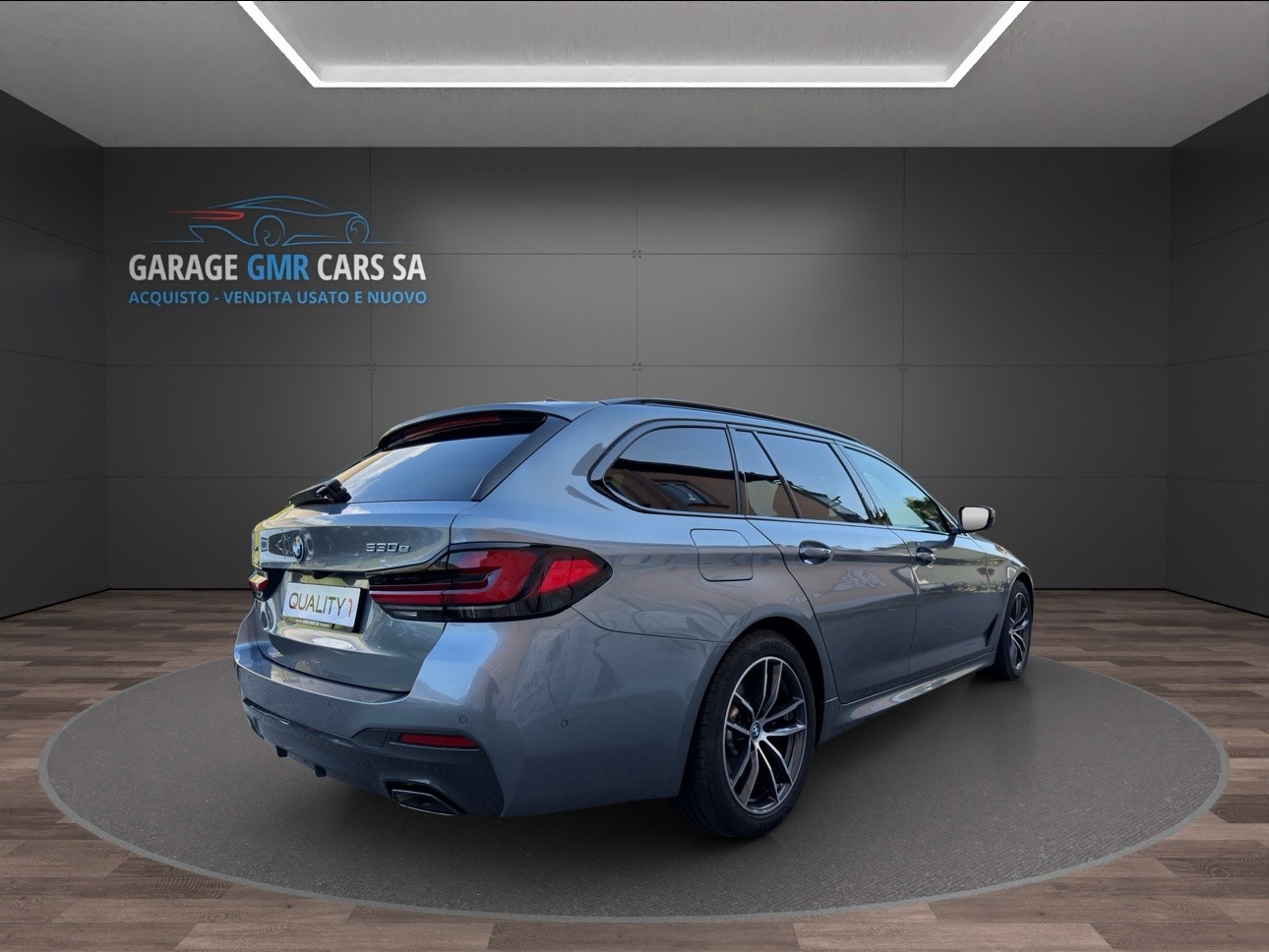 BMW 530e xDrive Touring M Sport Pro Steptronic-image-3