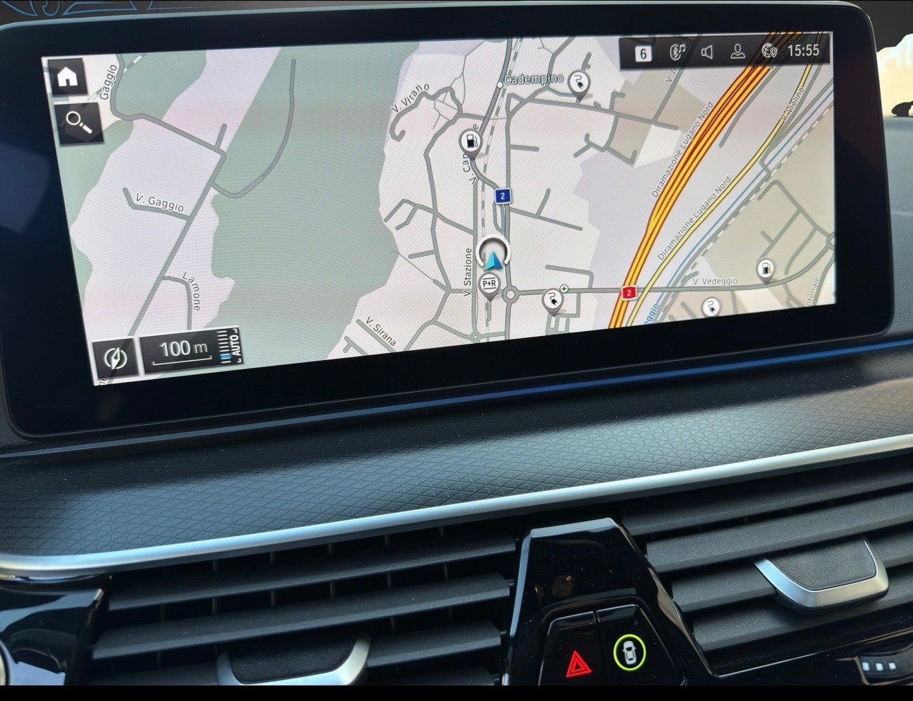 BMW 530e xDrive Touring M Sport Pro Steptronic-image-8