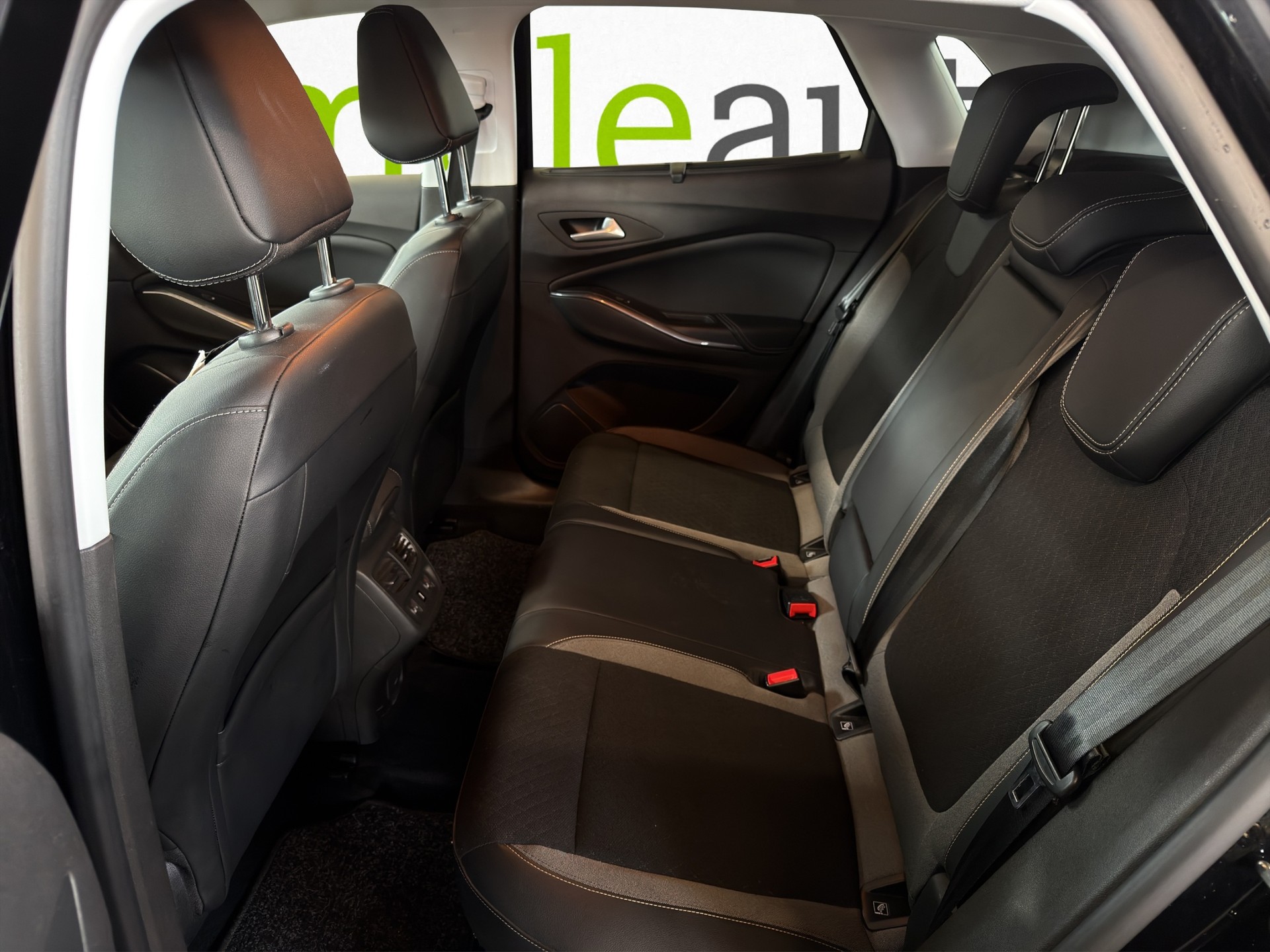 OPEL Grandland X 1.2i TP Enjoy Automatik-image-8