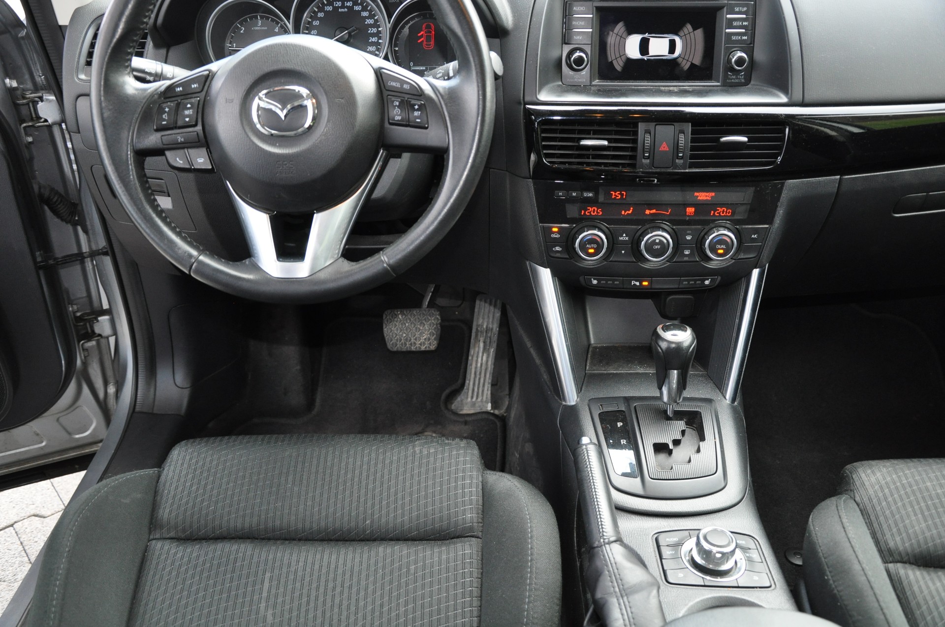 MAZDA CX-5 2.2 D Ambition AWD Automatic-image-5