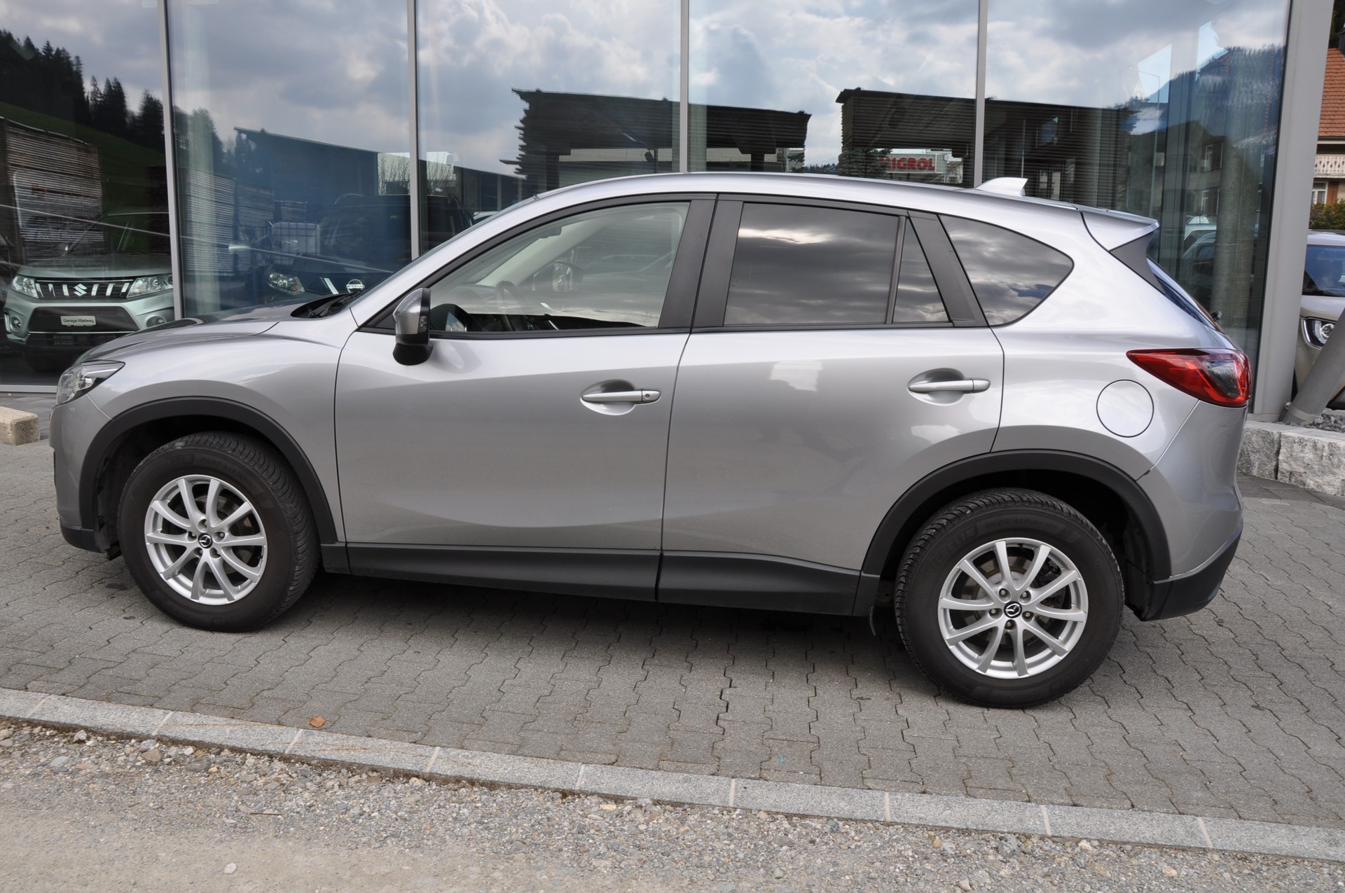 MAZDA CX-5 2.2 D Ambition AWD Automatic-image-13